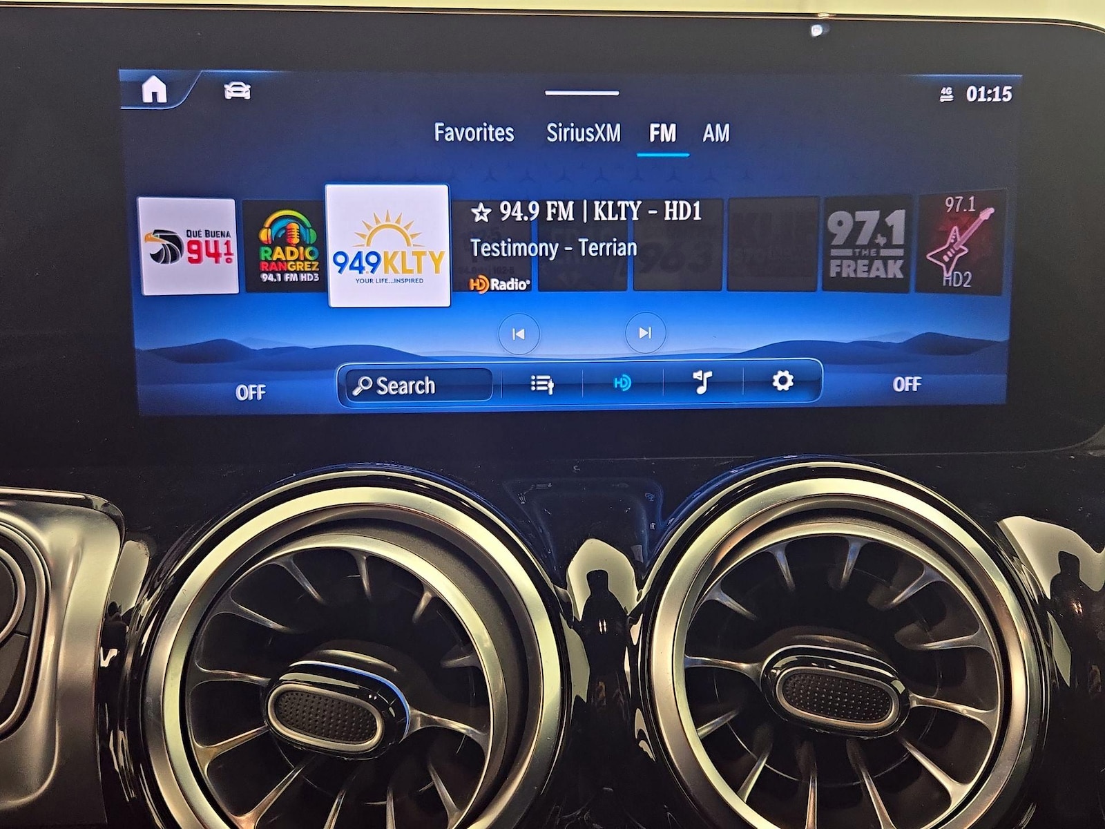 2025 Mercedes-Benz GLB Base - Photo 16