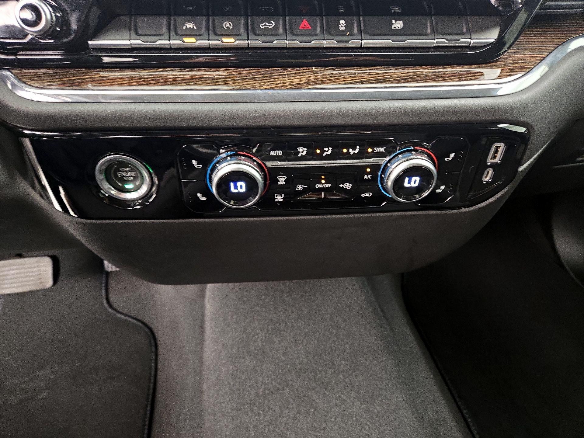 Thumbnail: 2023 GMC Sierra 1500 - 17