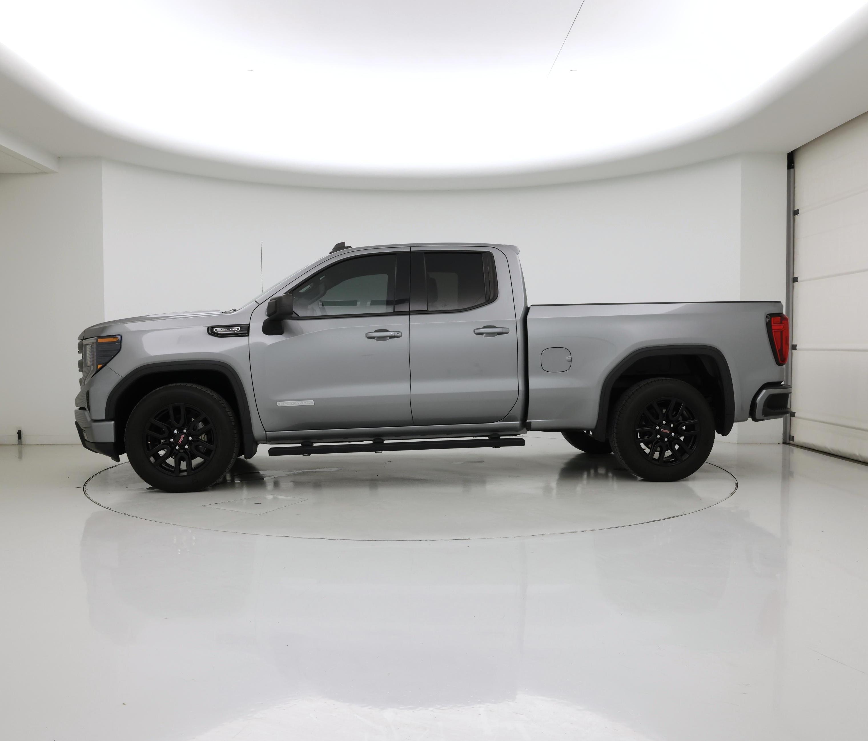 Thumbnail: 2023 GMC Sierra 1500 - 3