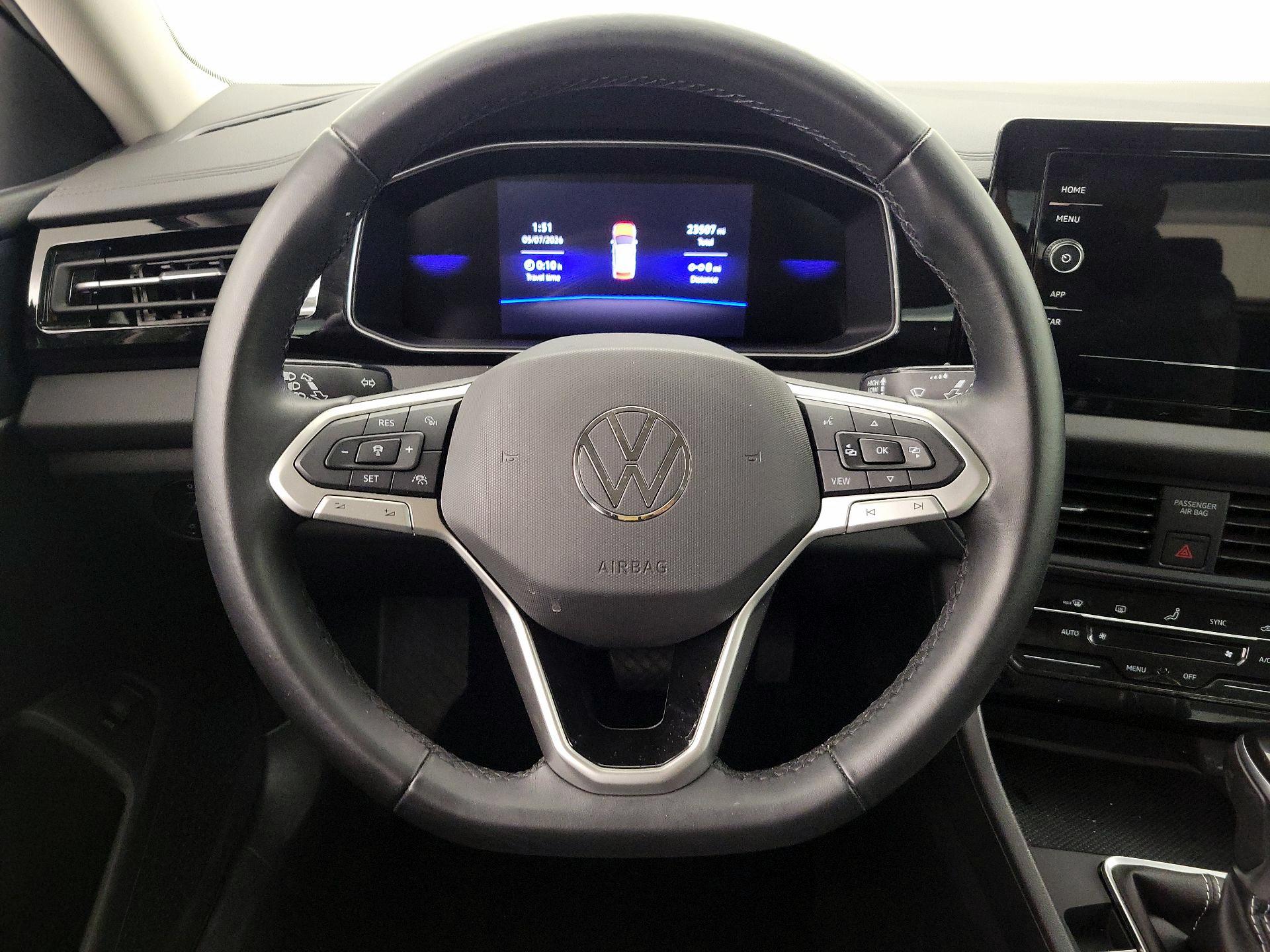 Thumbnail: 2025 Volkswagen Jetta - 10