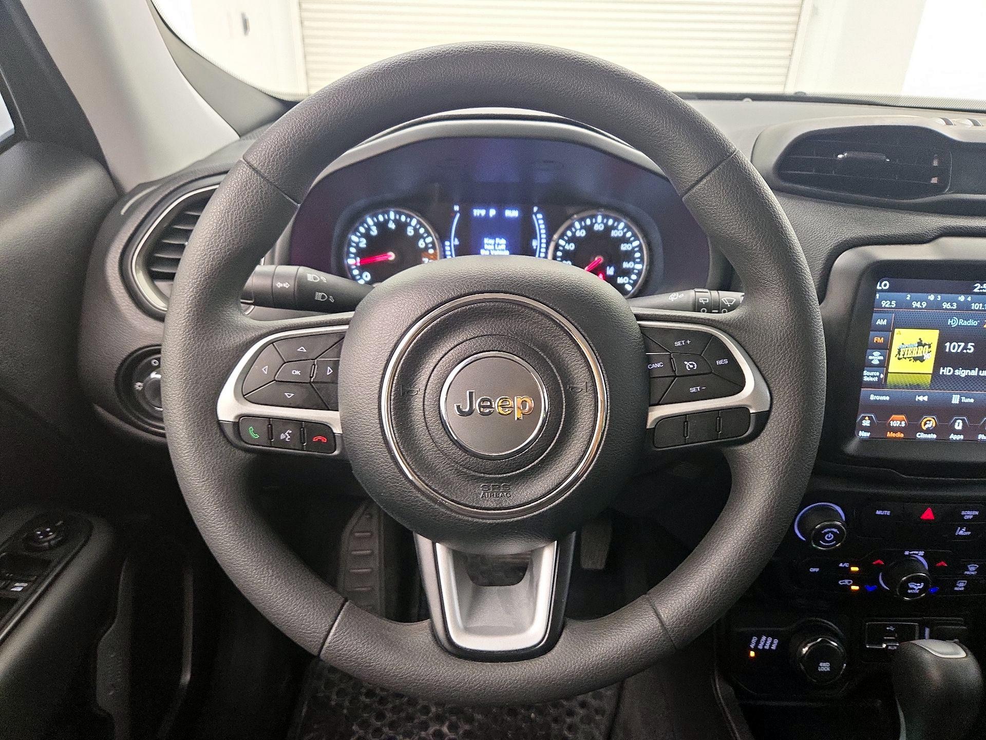 Thumbnail: 2023 Jeep Renegade - 10