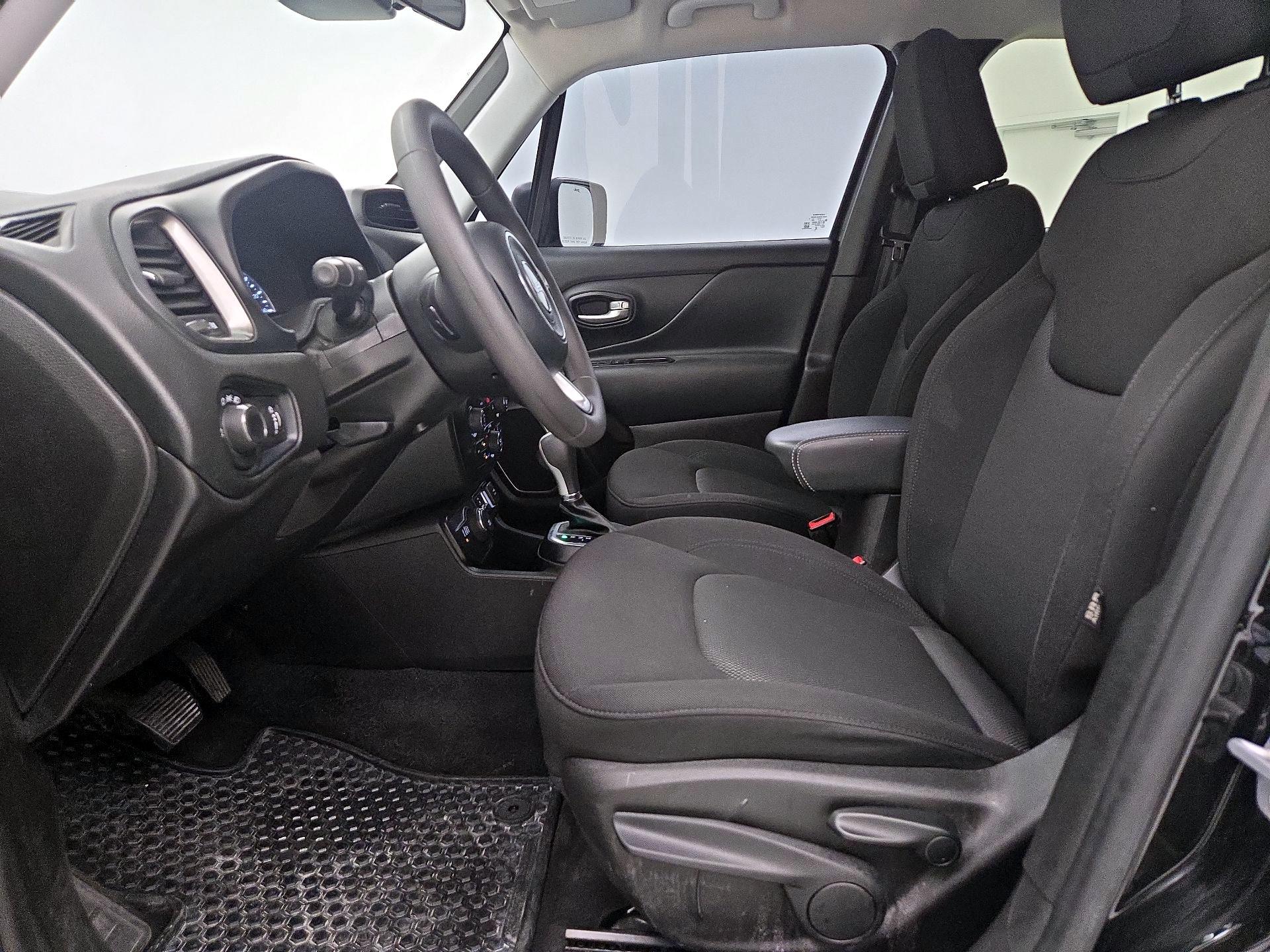 Thumbnail: 2023 Jeep Renegade - 11