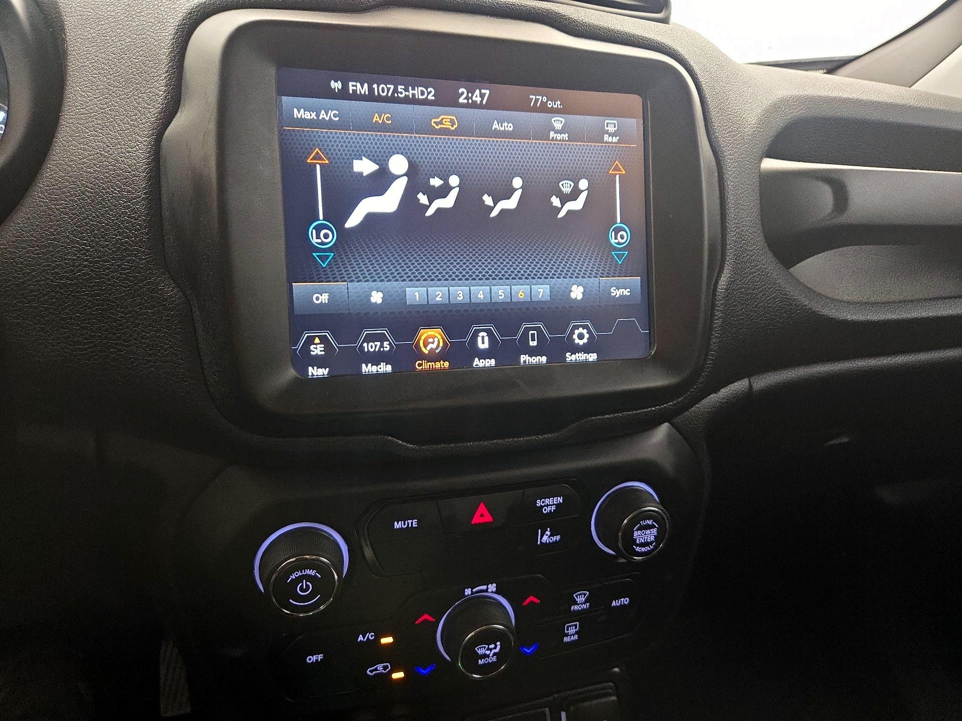 Thumbnail: 2023 Jeep Renegade - 17