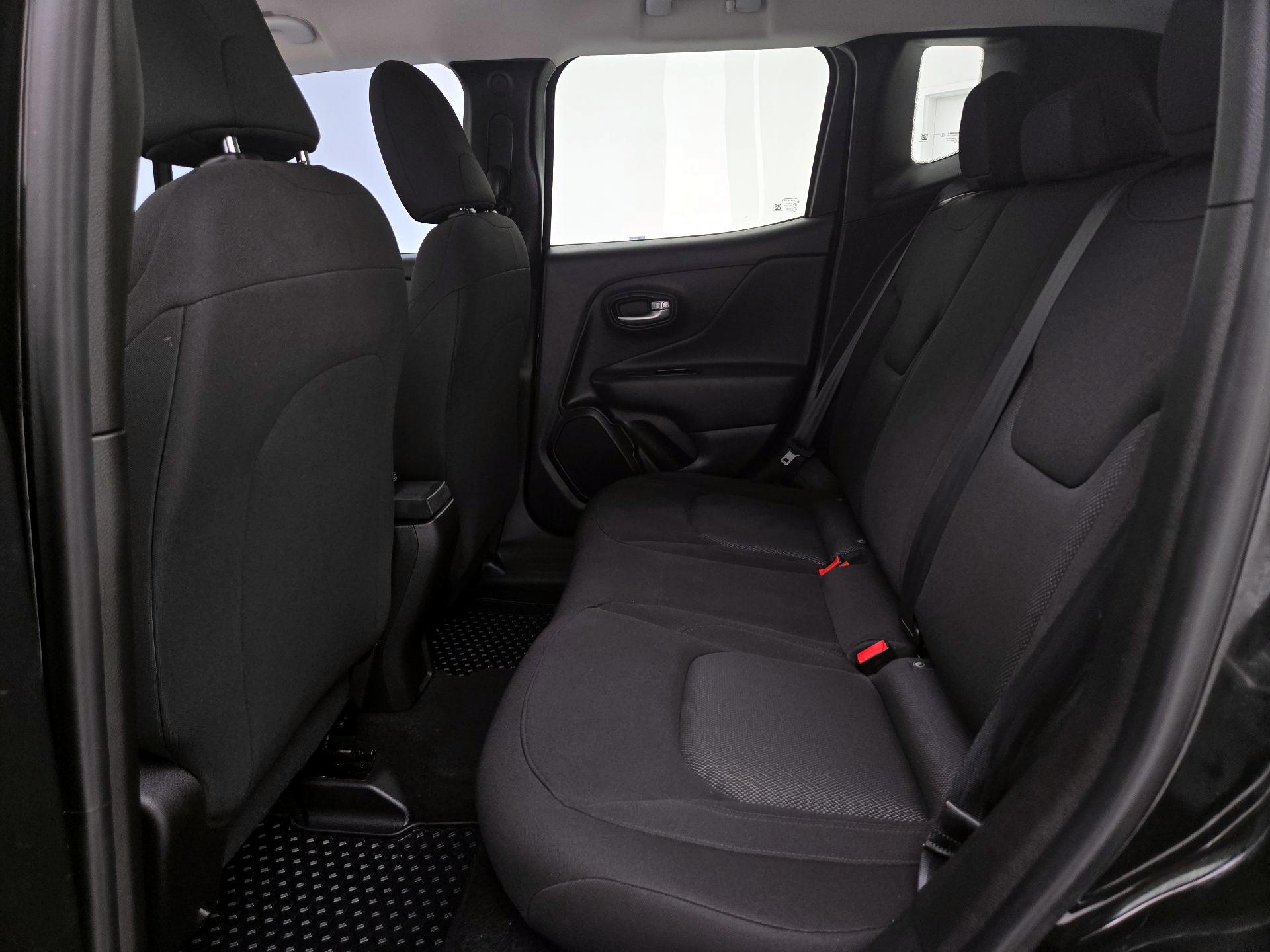 Thumbnail: 2023 Jeep Renegade - 20