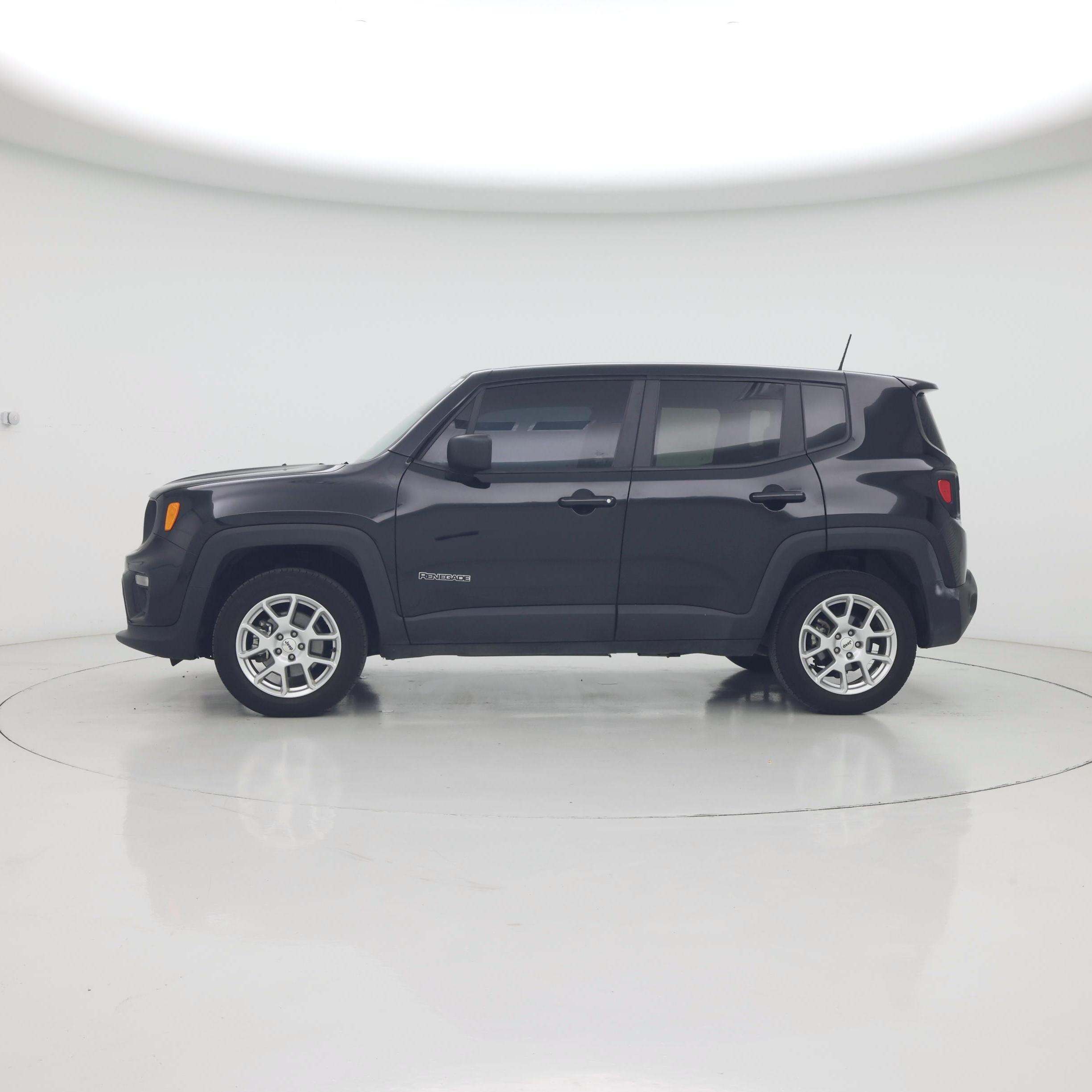 Thumbnail: 2023 Jeep Renegade - 3