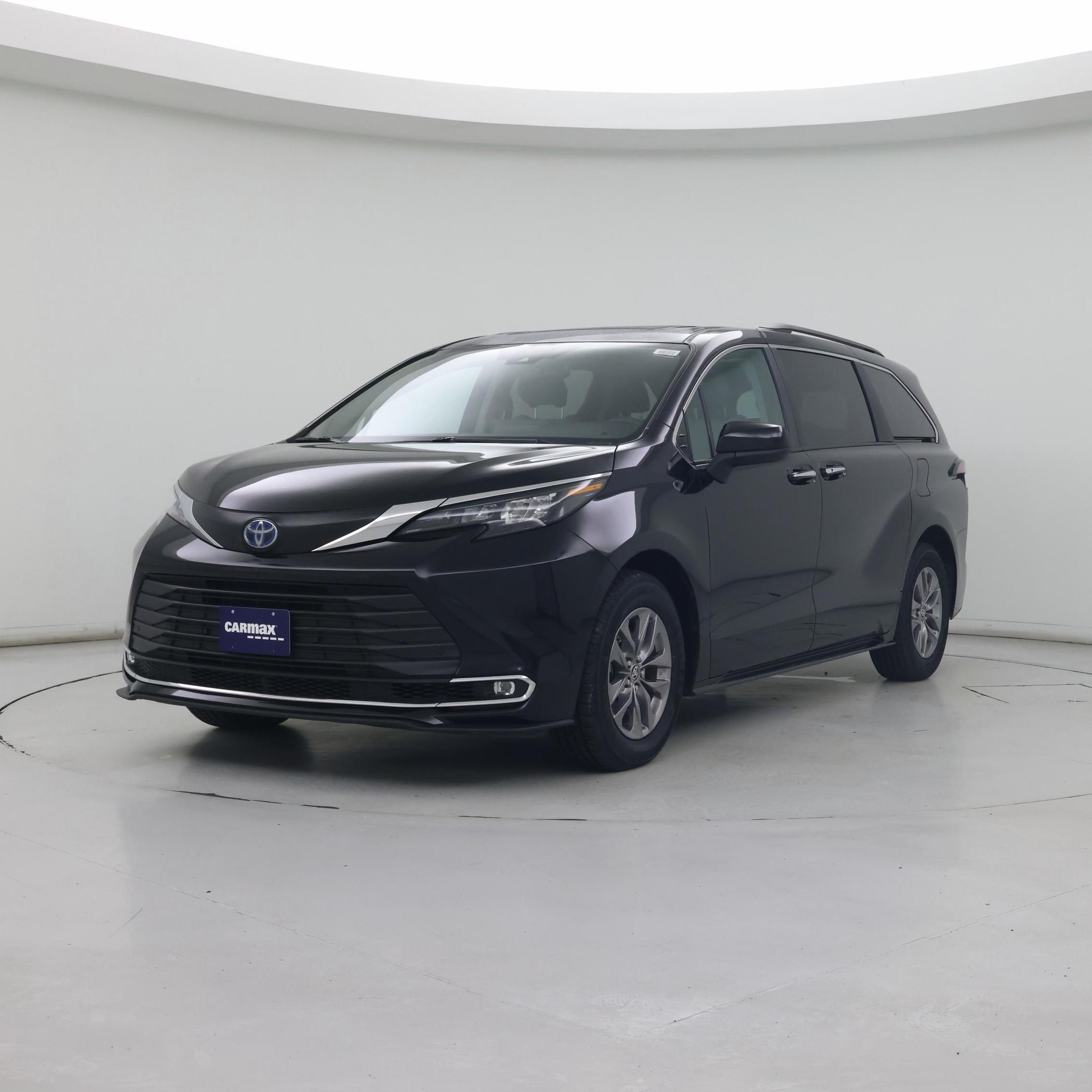 Thumbnail: 2024 Toyota Sienna - 4