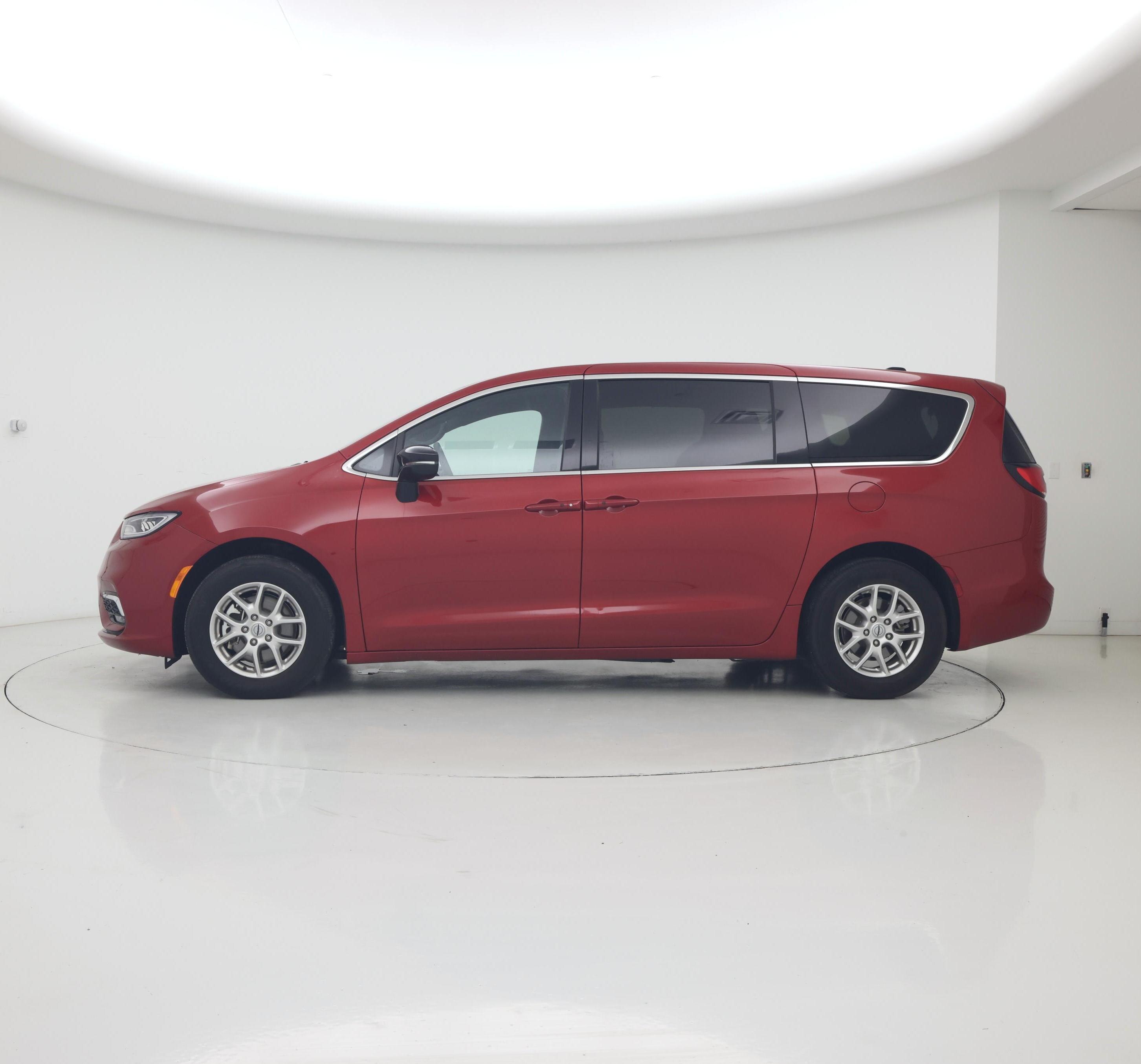 Thumbnail: 2025 Chrysler Pacifica - 3