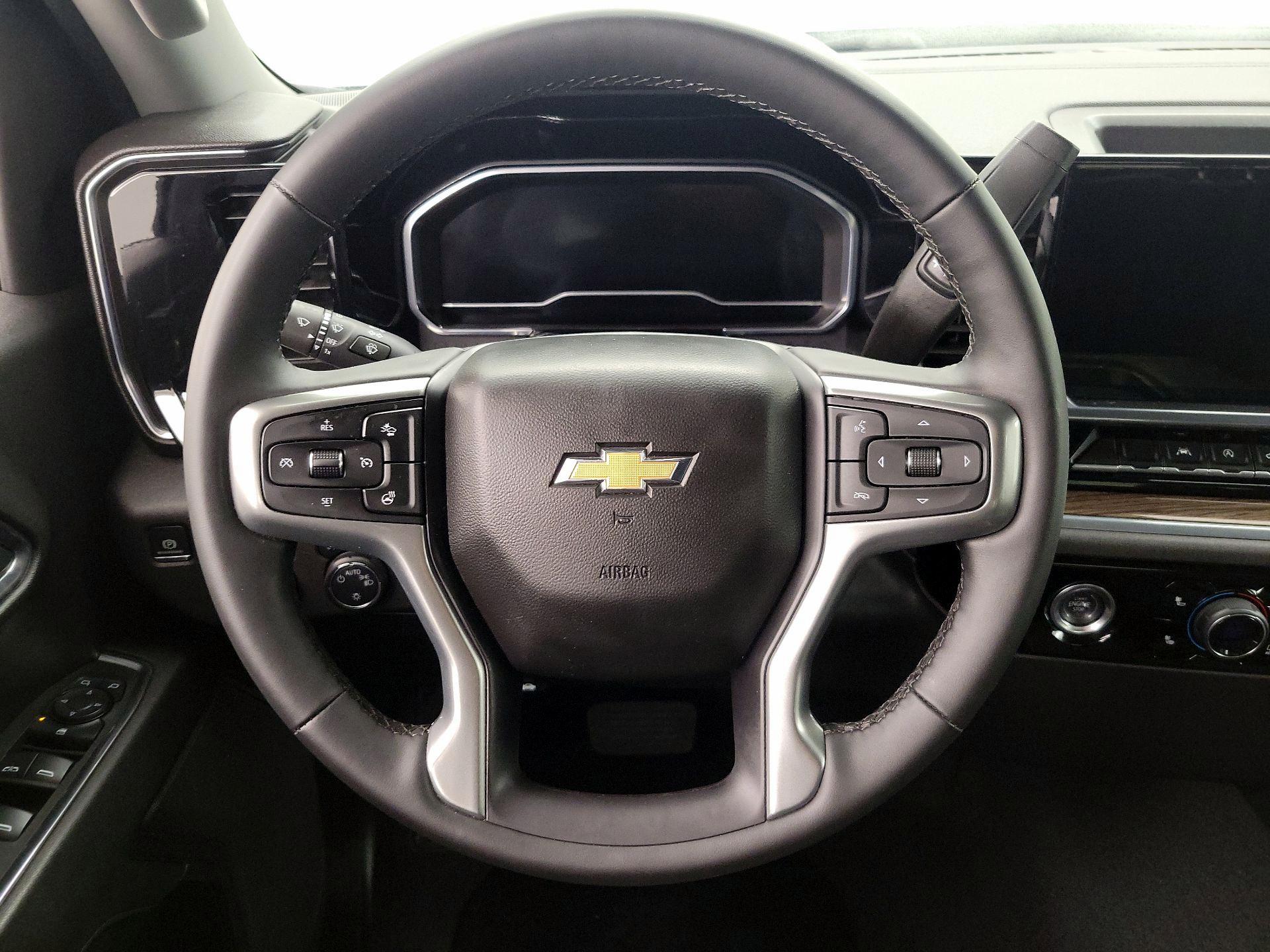 Thumbnail: 2024 Chevrolet Silverado 1500 - 10
