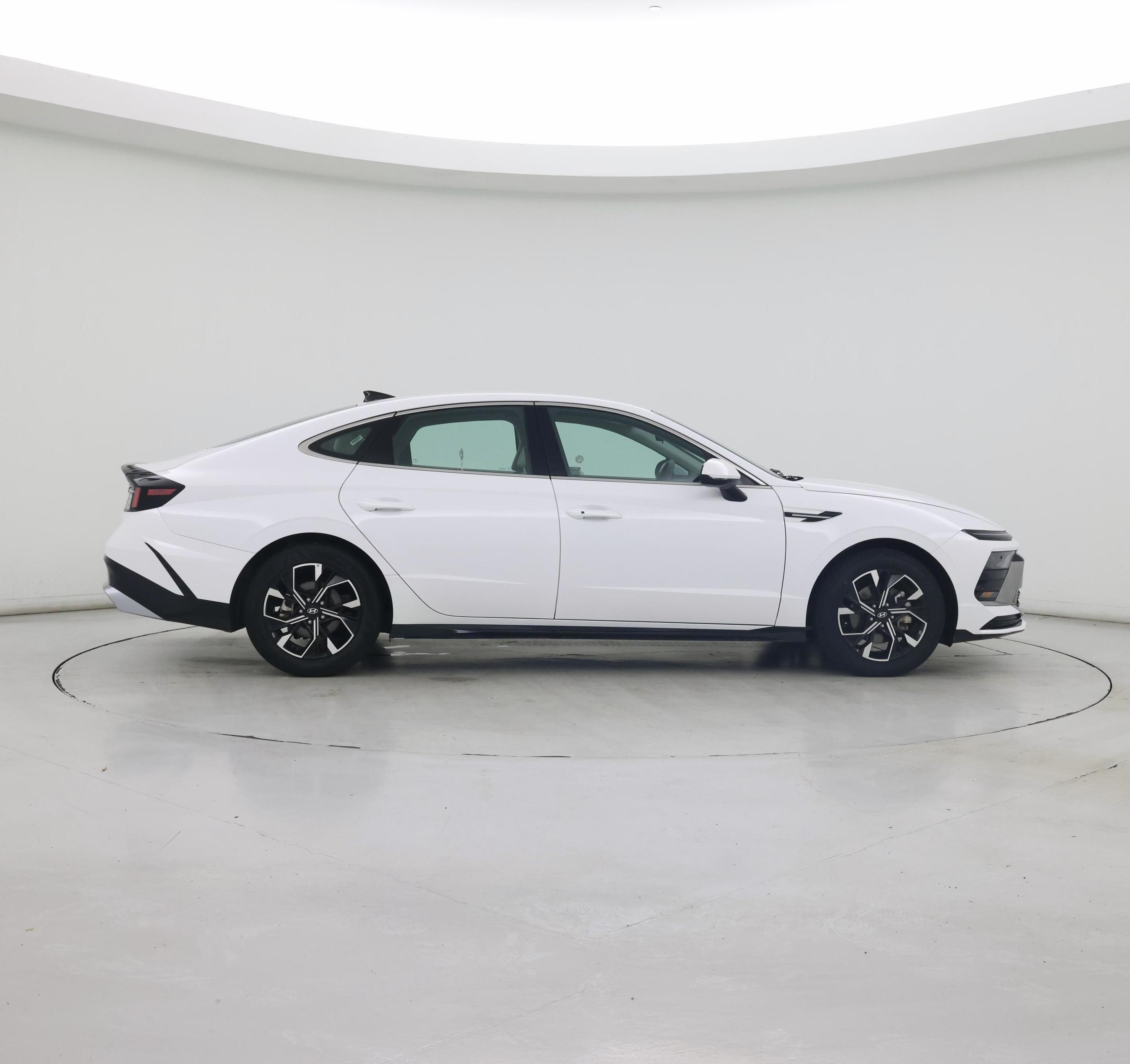 Thumbnail: 2025 Hyundai Sonata - 7