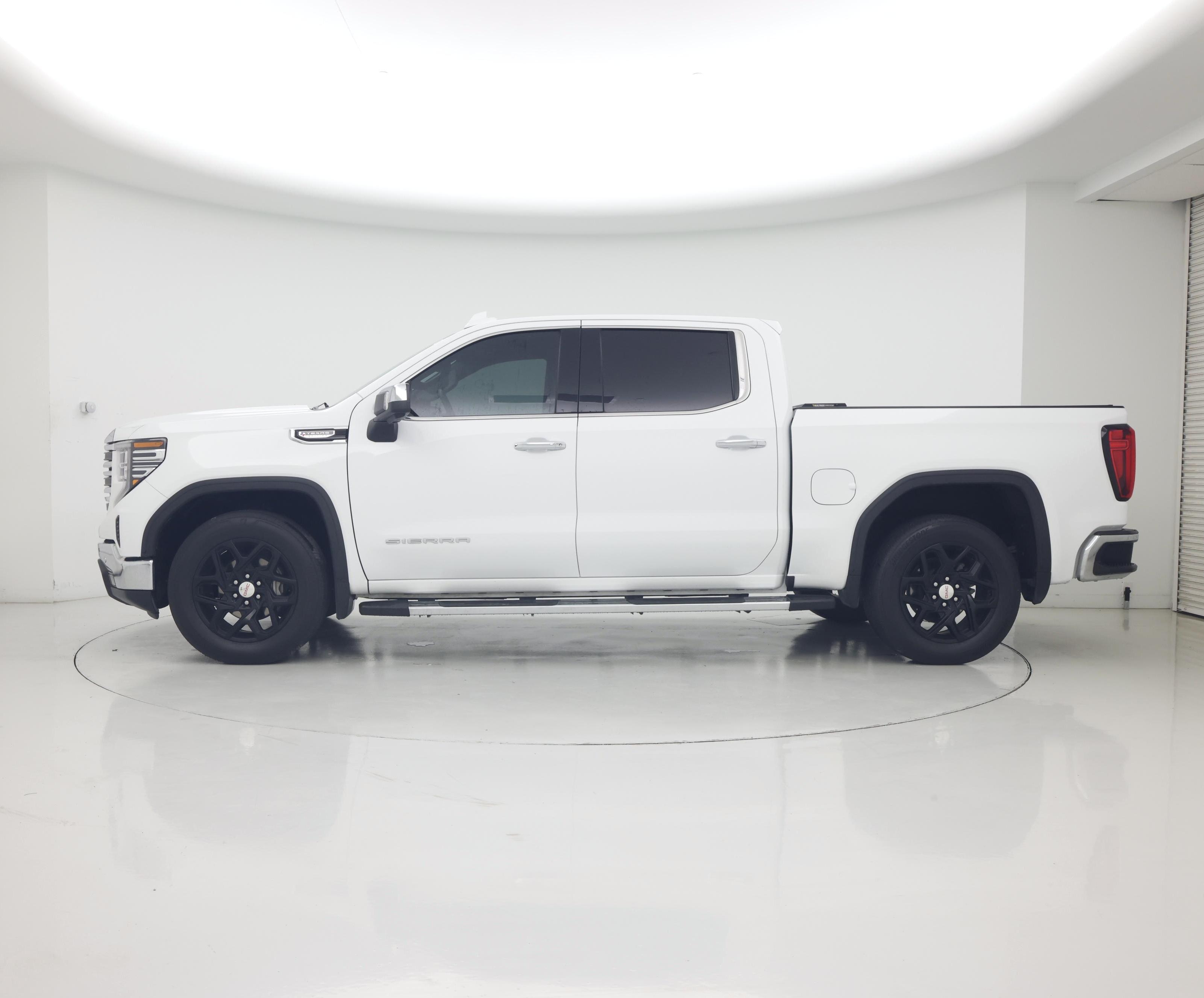 Thumbnail: 2024 GMC Sierra 1500 - 3