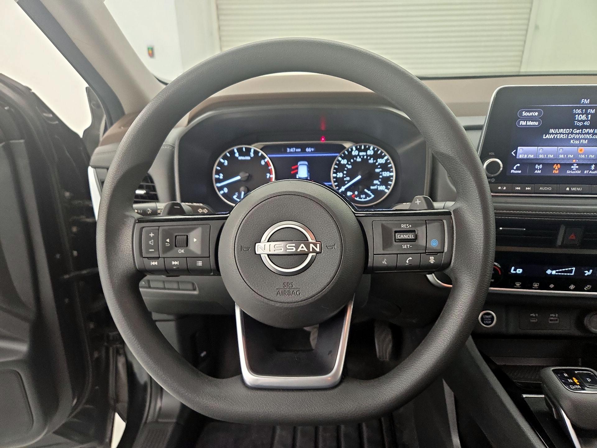 Thumbnail: 2023 Nissan Rogue - 10