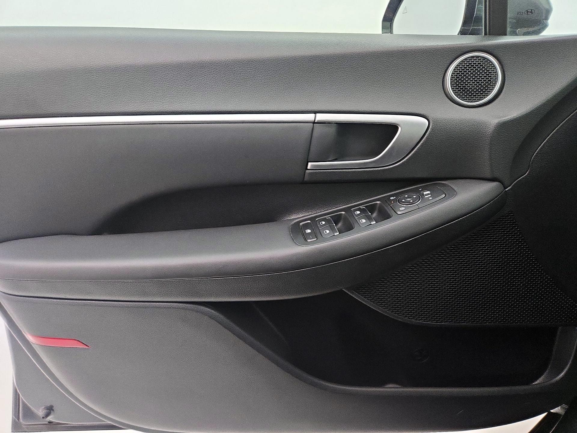 Thumbnail: 2025 Hyundai Sonata - 12