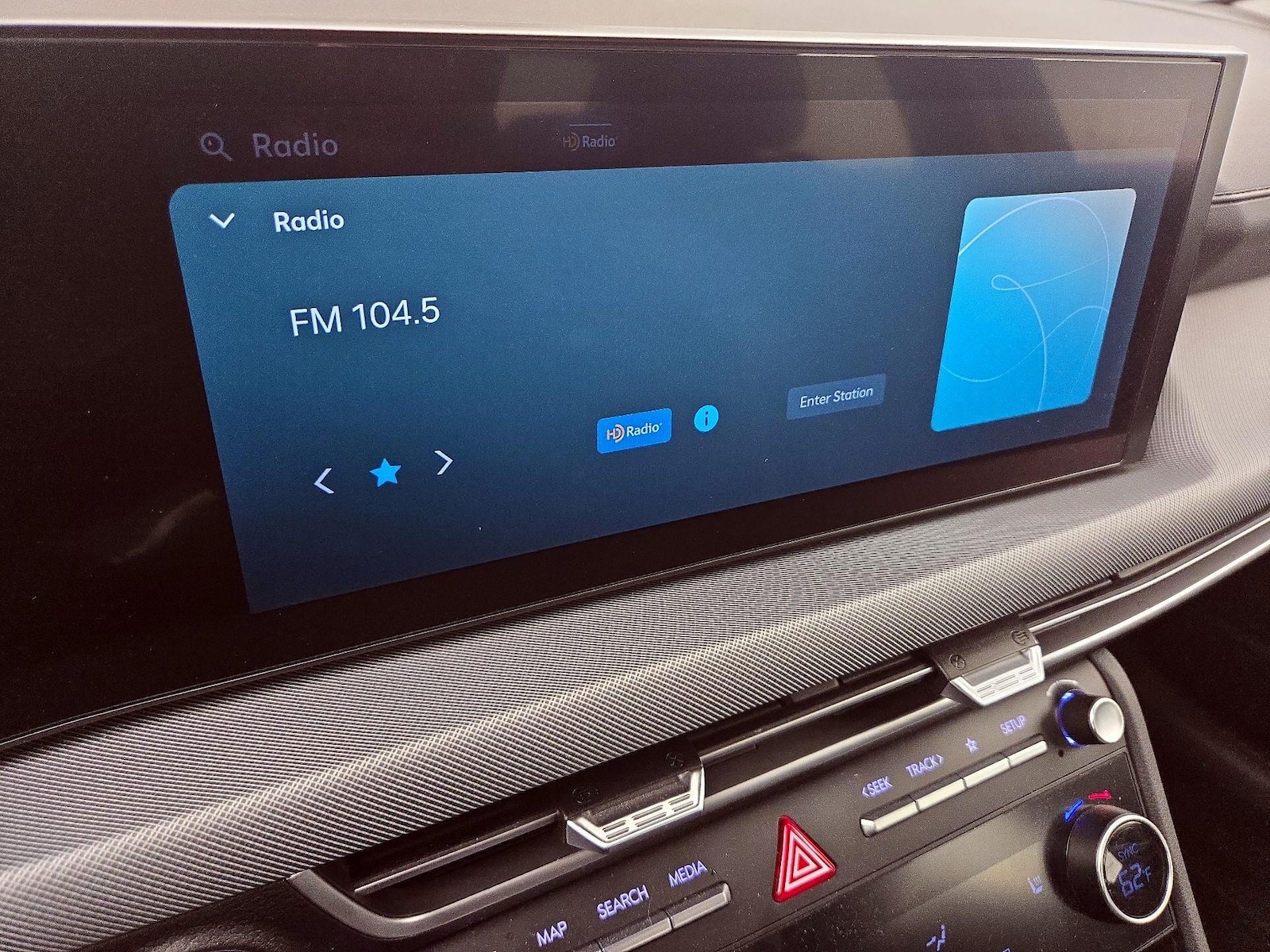 2025 Hyundai Sonata SEL - Photo 16