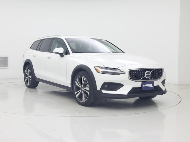 White 2025 Volvo V60 Cross Country B5 Plus AWD Wagon All-Wheel Drive Automatic