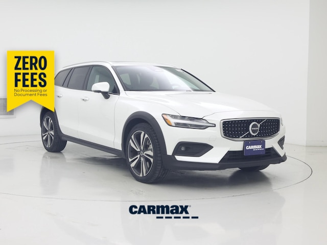 White 2025 Volvo V60 Cross Country B5 Plus AWD Wagon All-Wheel Drive Automatic