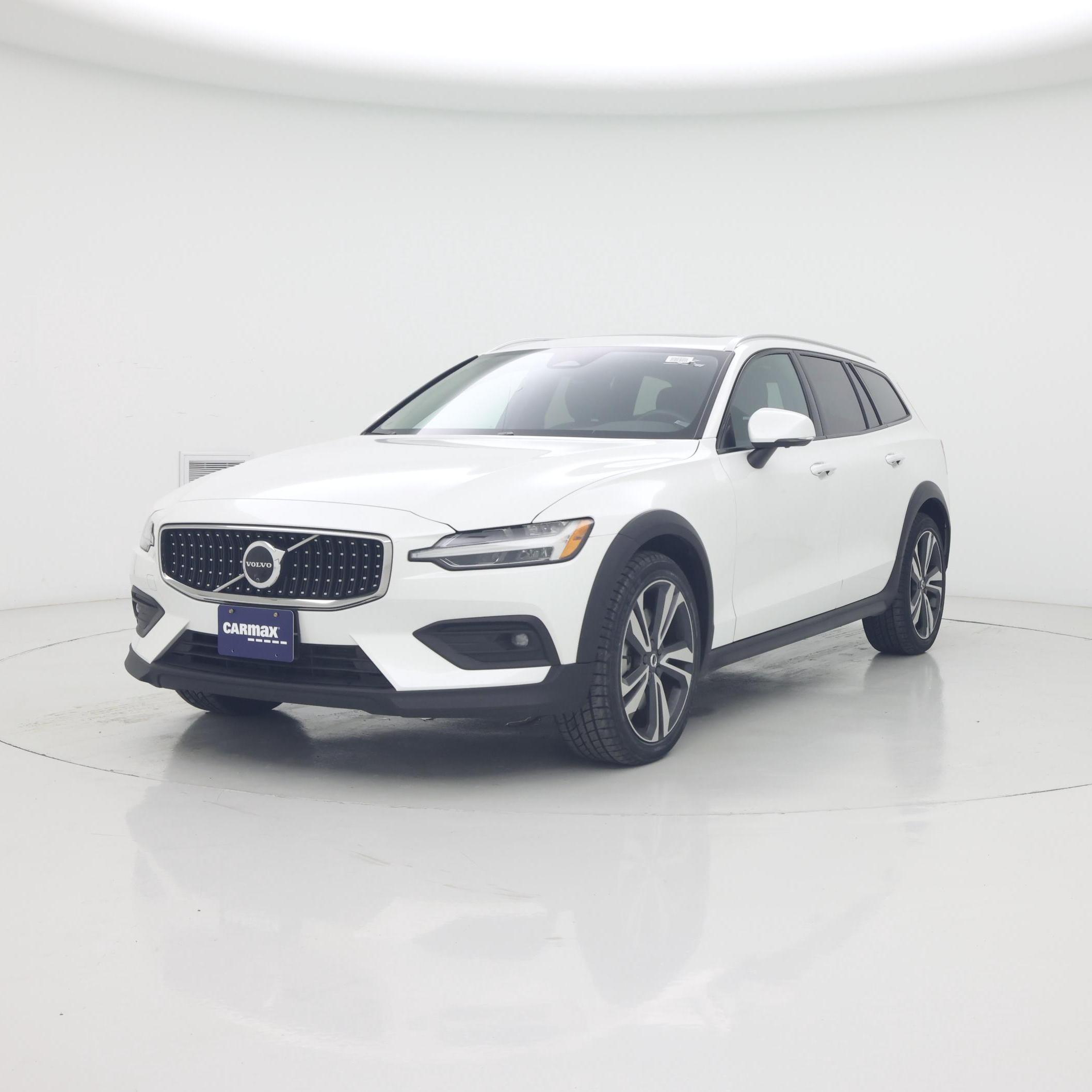 Thumbnail: 2025 Volvo S60 - 4