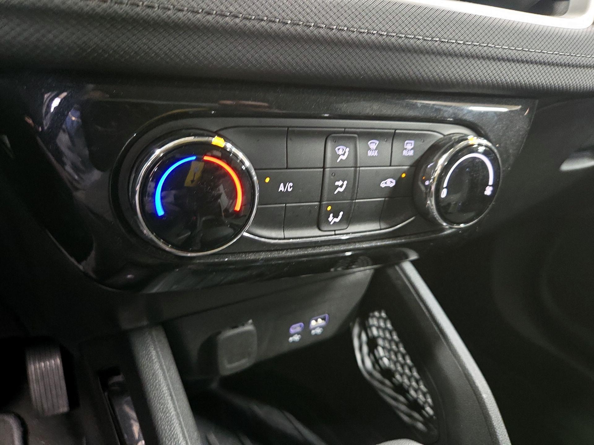 Thumbnail: 2025 Chevrolet TrailBlazer - 16