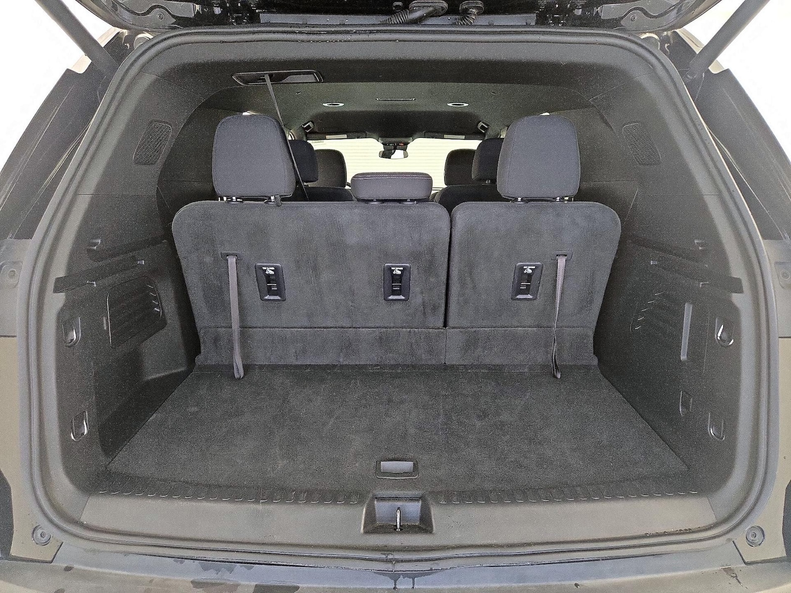 2024 Chevrolet Traverse 2LT - Photo 22