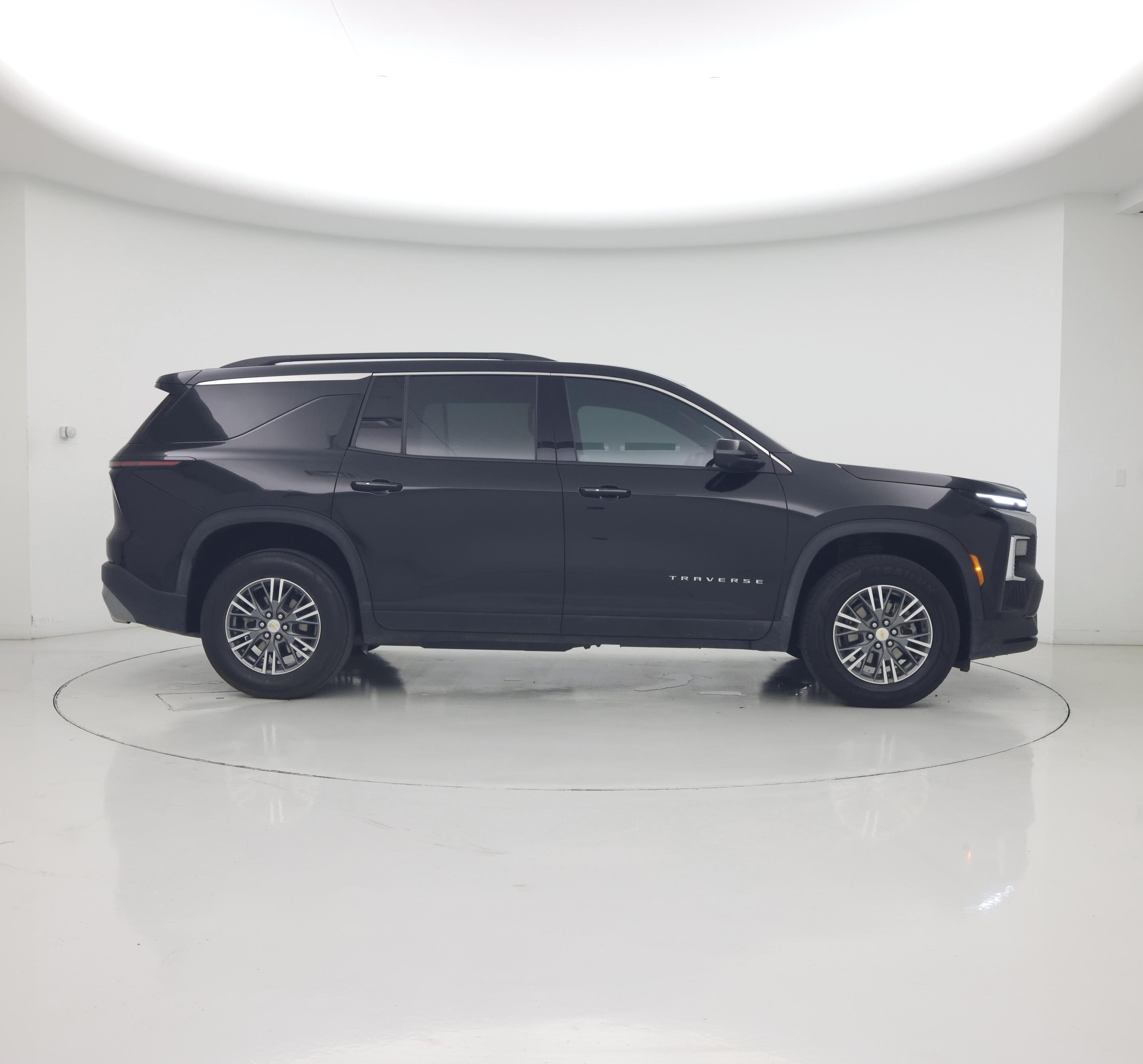 Thumbnail: 2024 Chevrolet Traverse - 7