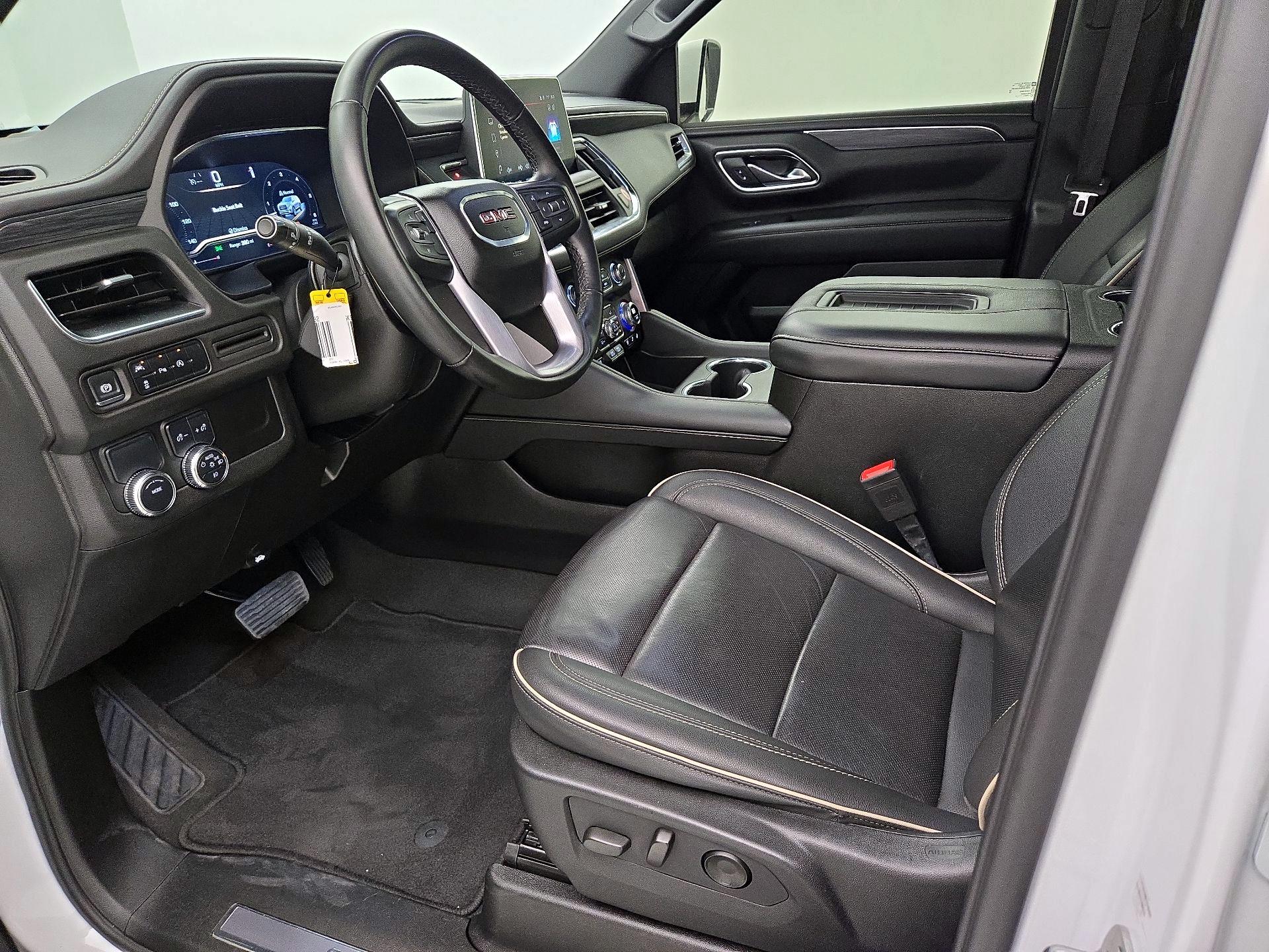 Thumbnail: 2024 GMC Yukon XL - 11