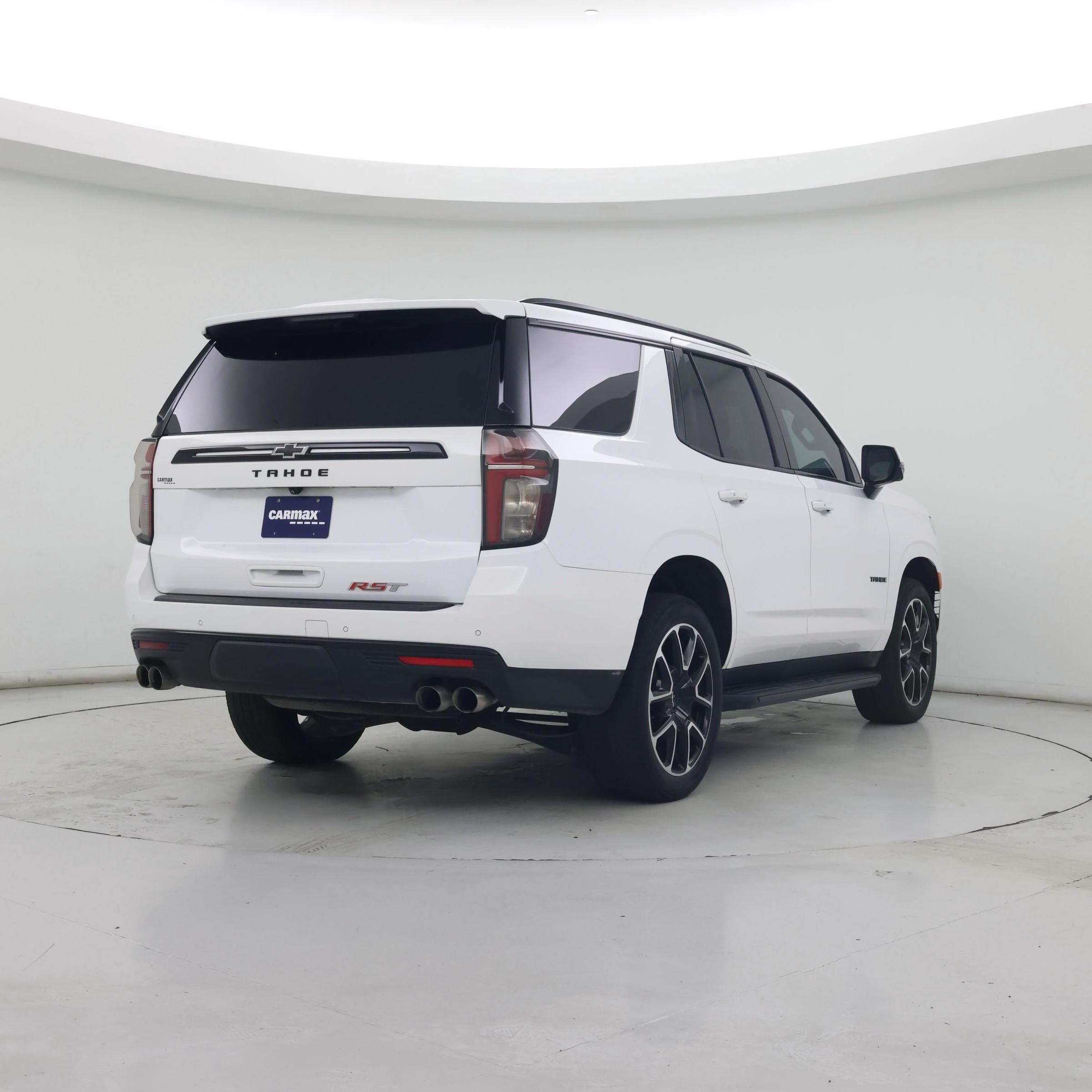 Thumbnail: 2023 Chevrolet Tahoe - 8