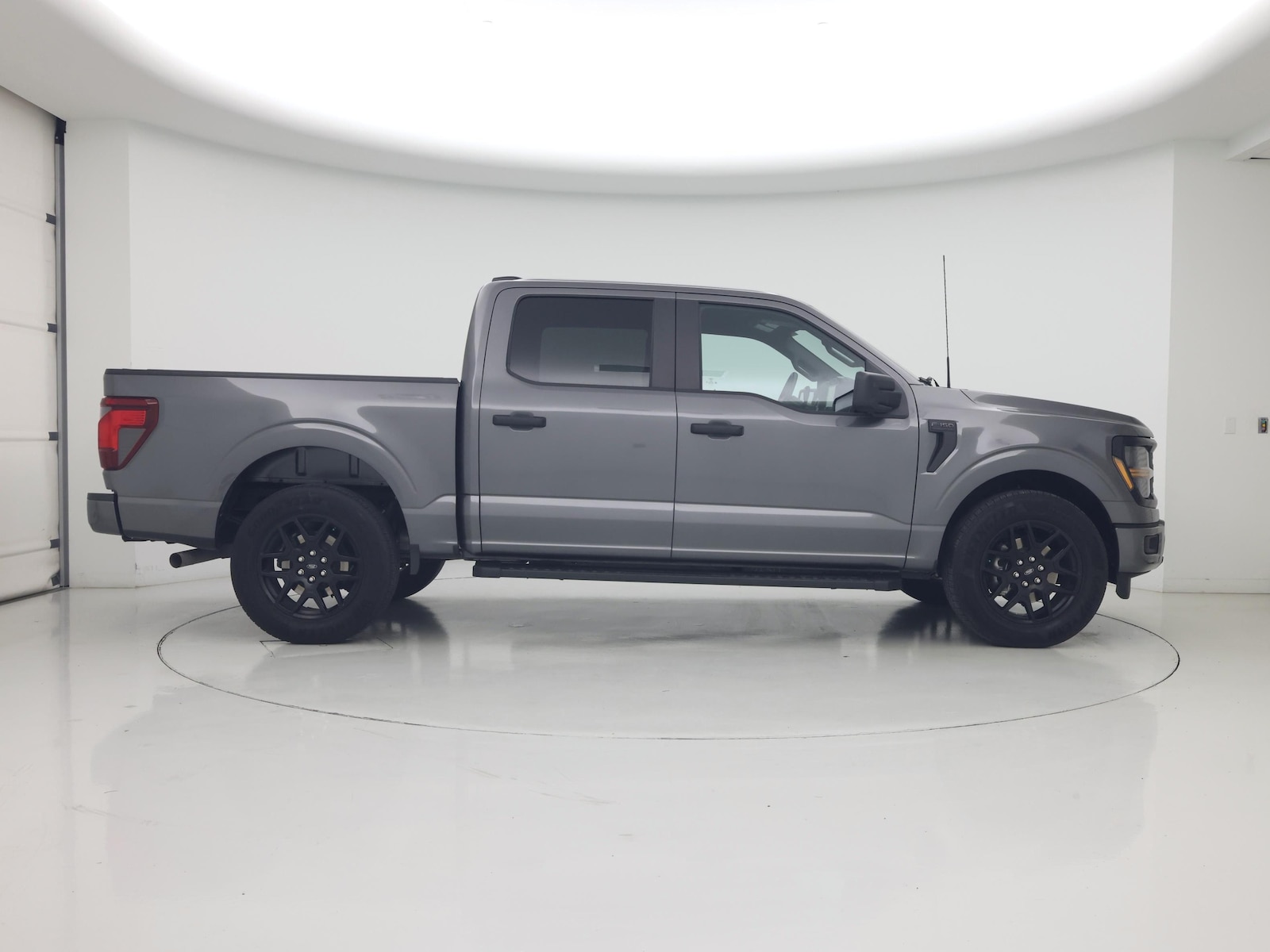 2024 Ford F-150 STX - Photo 8