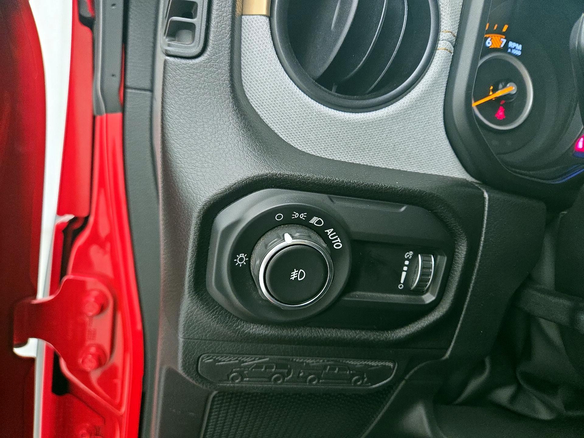 Thumbnail: 2025 Jeep Wrangler - 13