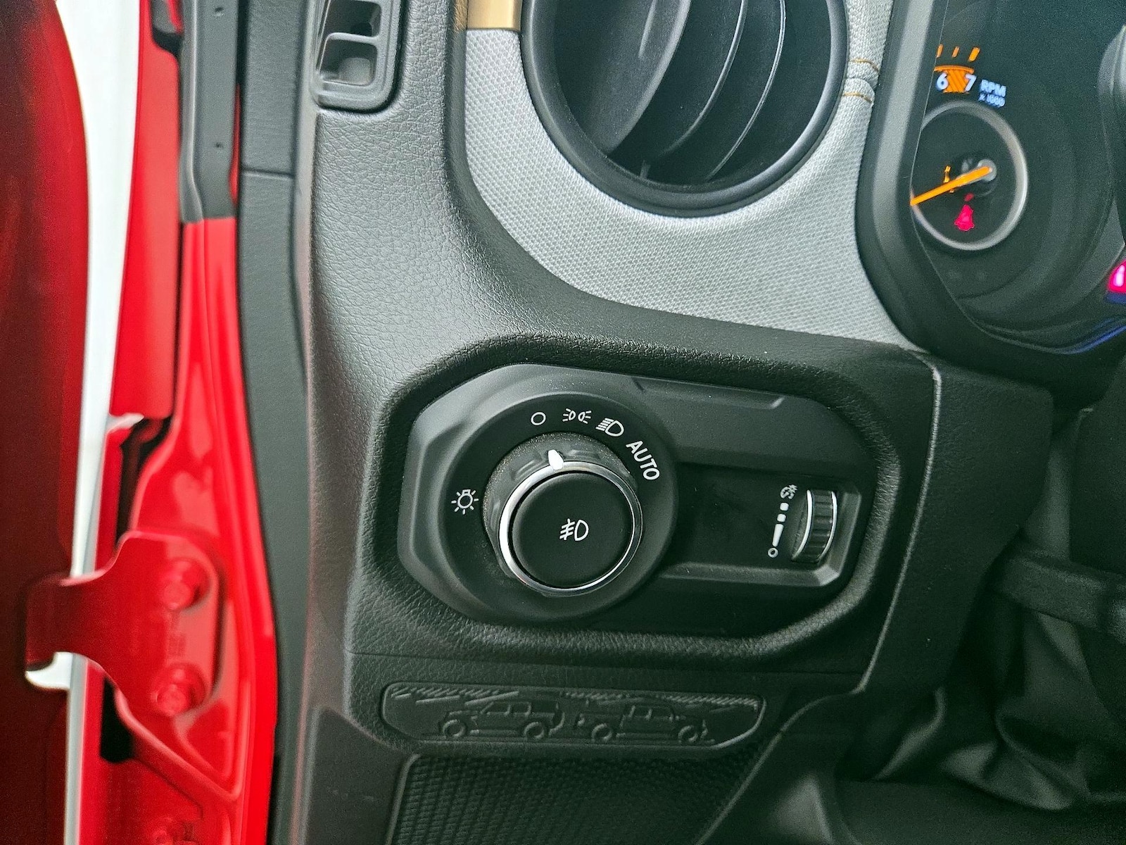 2025 Jeep Wrangler 4-Door Willys - Photo 15