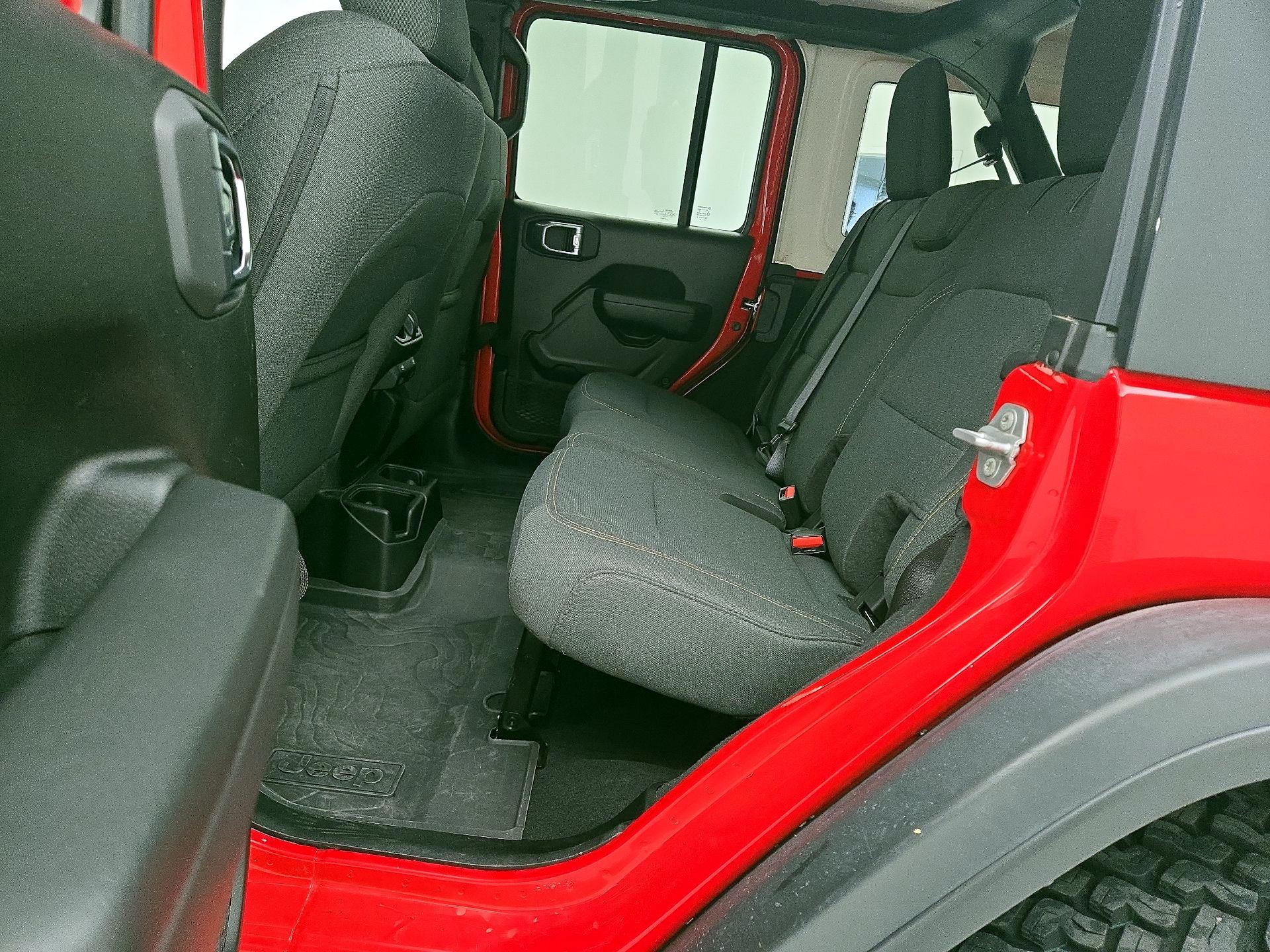Thumbnail: 2025 Jeep Wrangler - 19