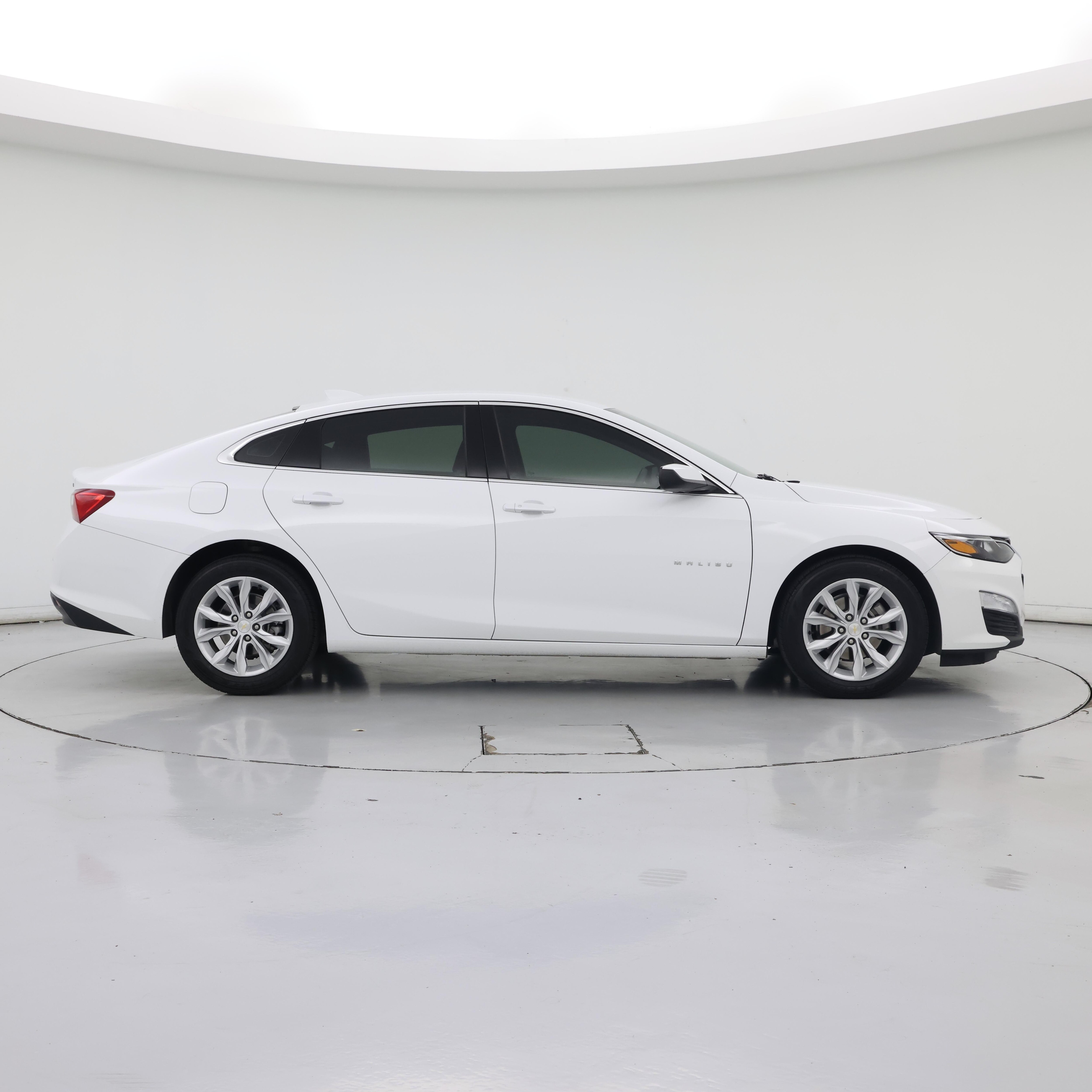 Thumbnail: 2024 Chevrolet Malibu - 7