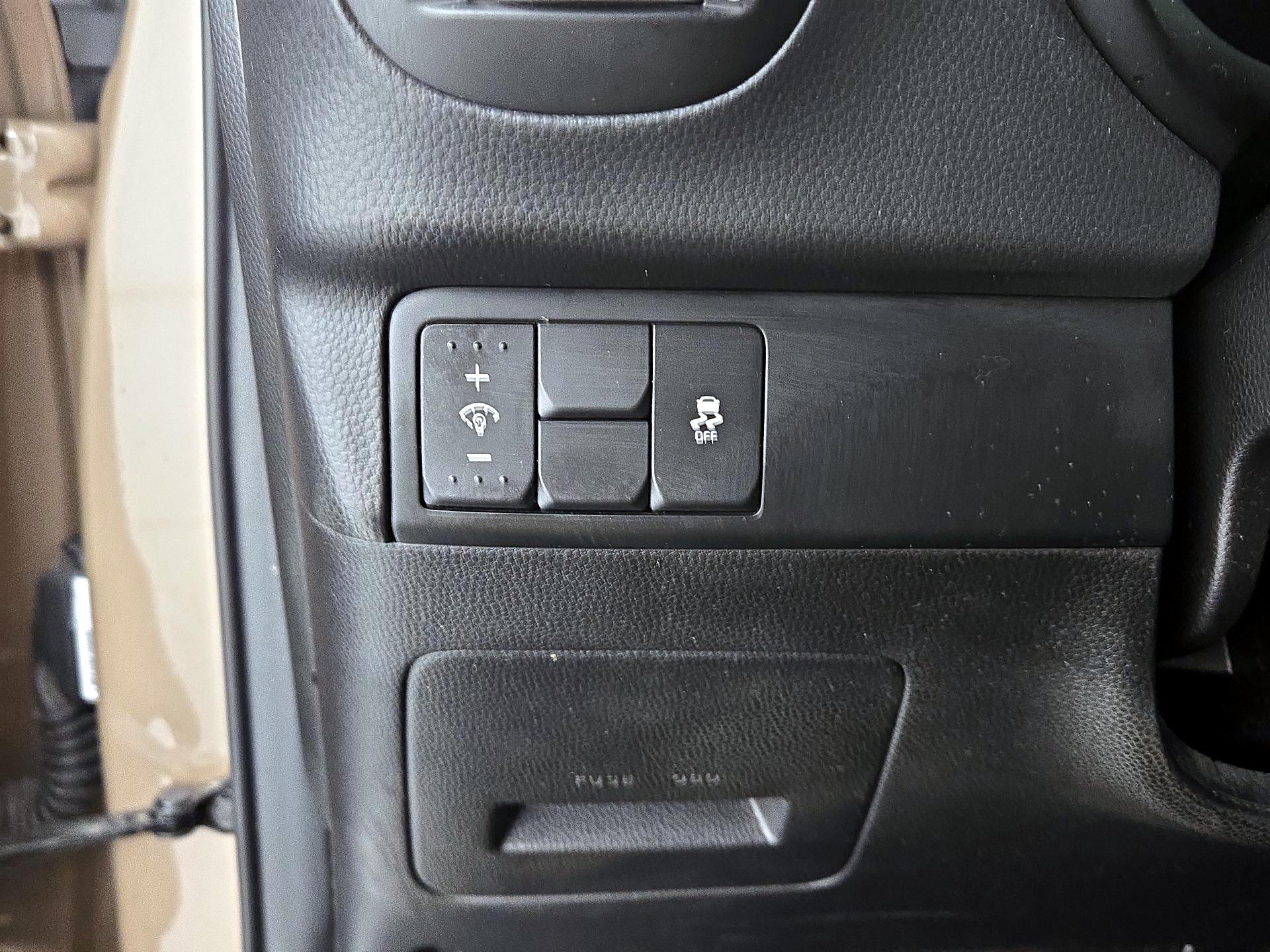Thumbnail: 2016 Kia Soul - 13