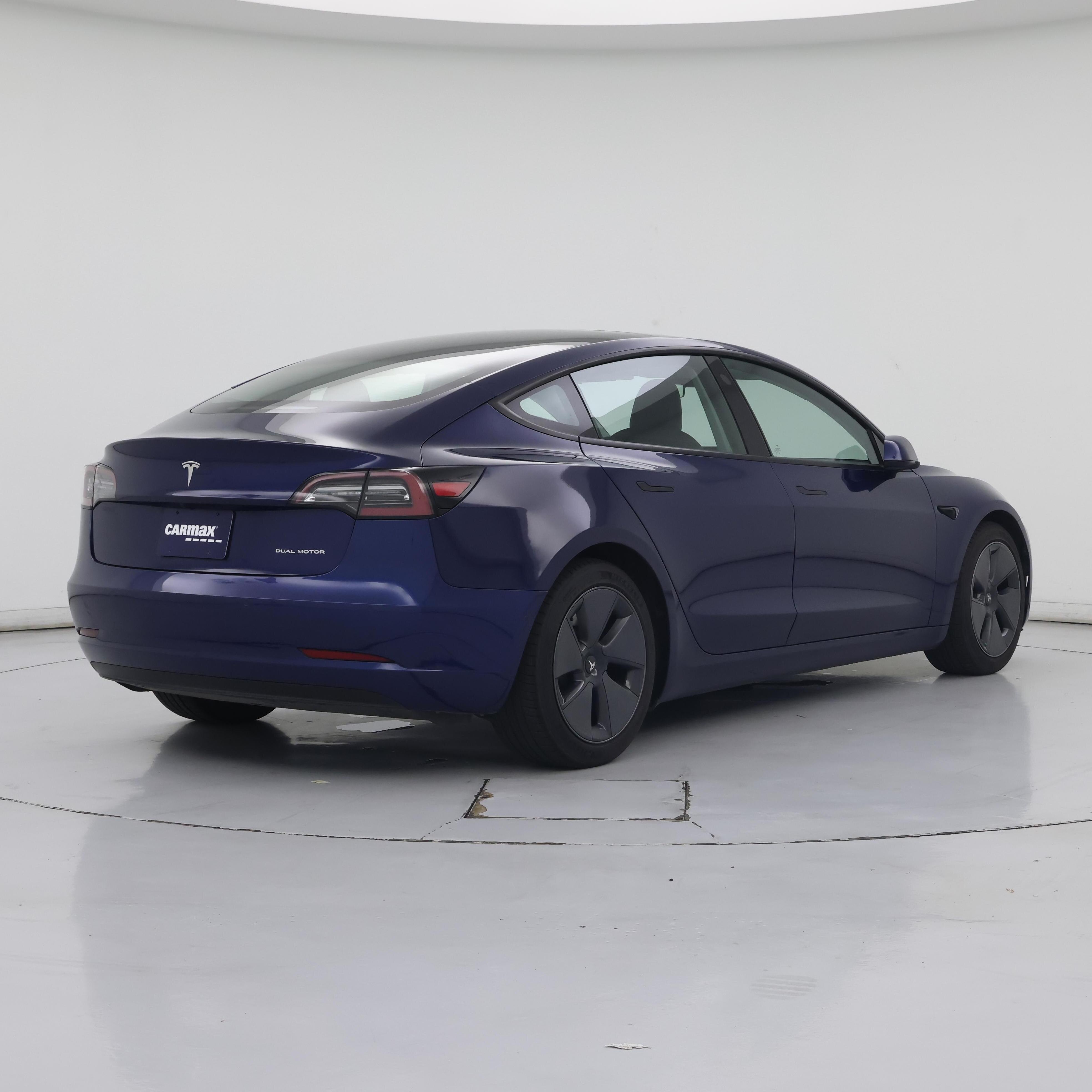 Thumbnail: 2021 Tesla Model 3 - 8