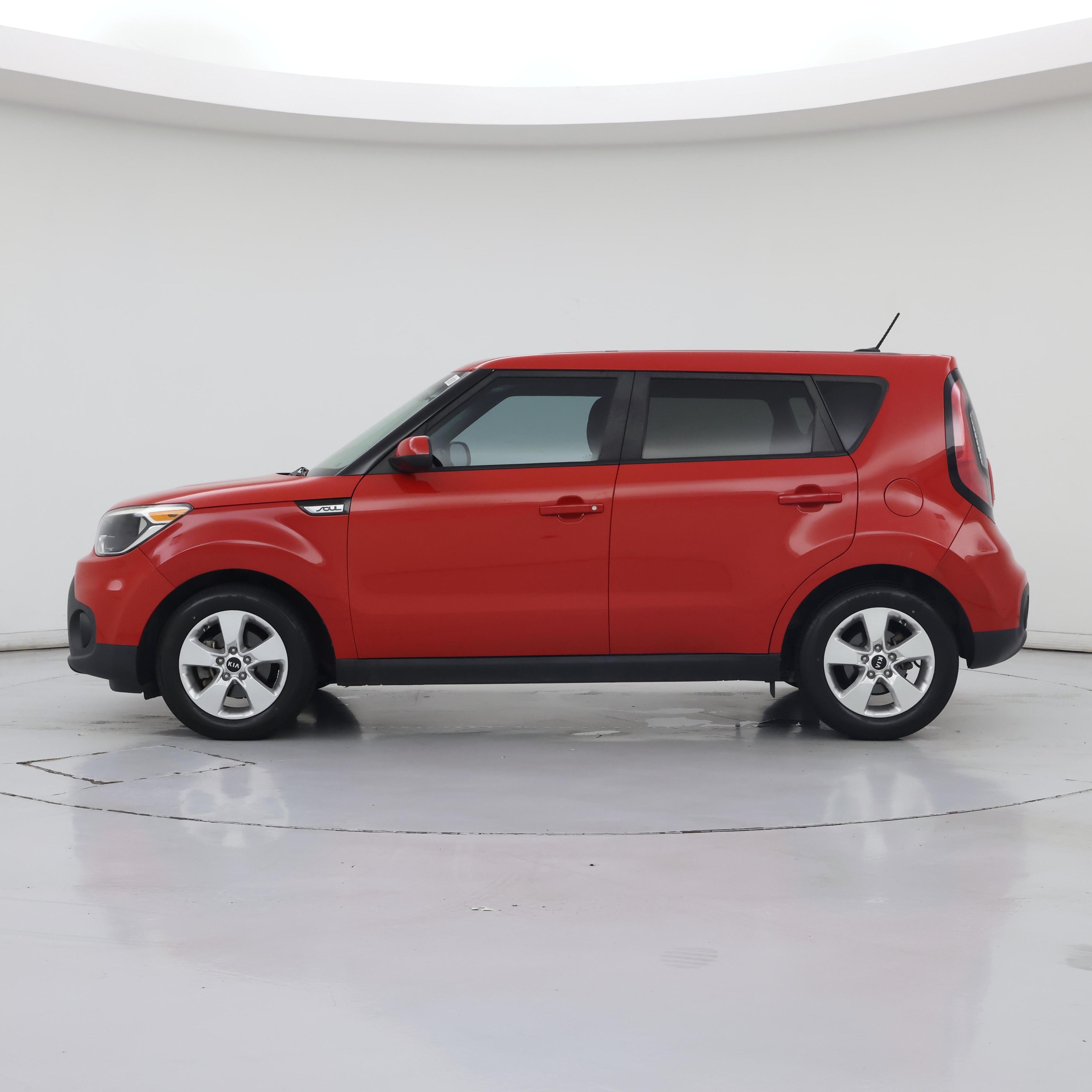 Thumbnail: 2019 Kia Soul - 3