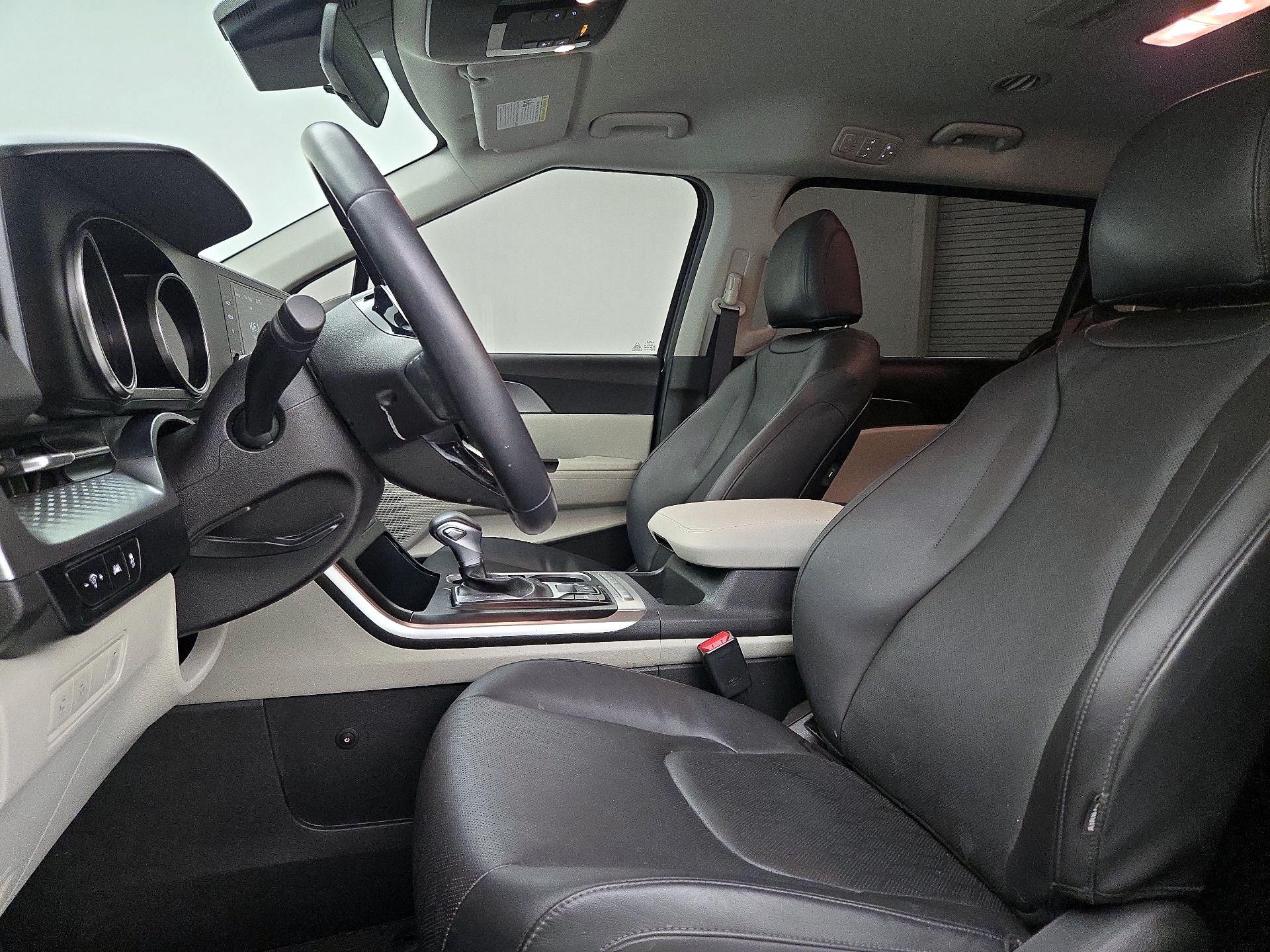 Thumbnail: 2024 Kia Carnival - 11