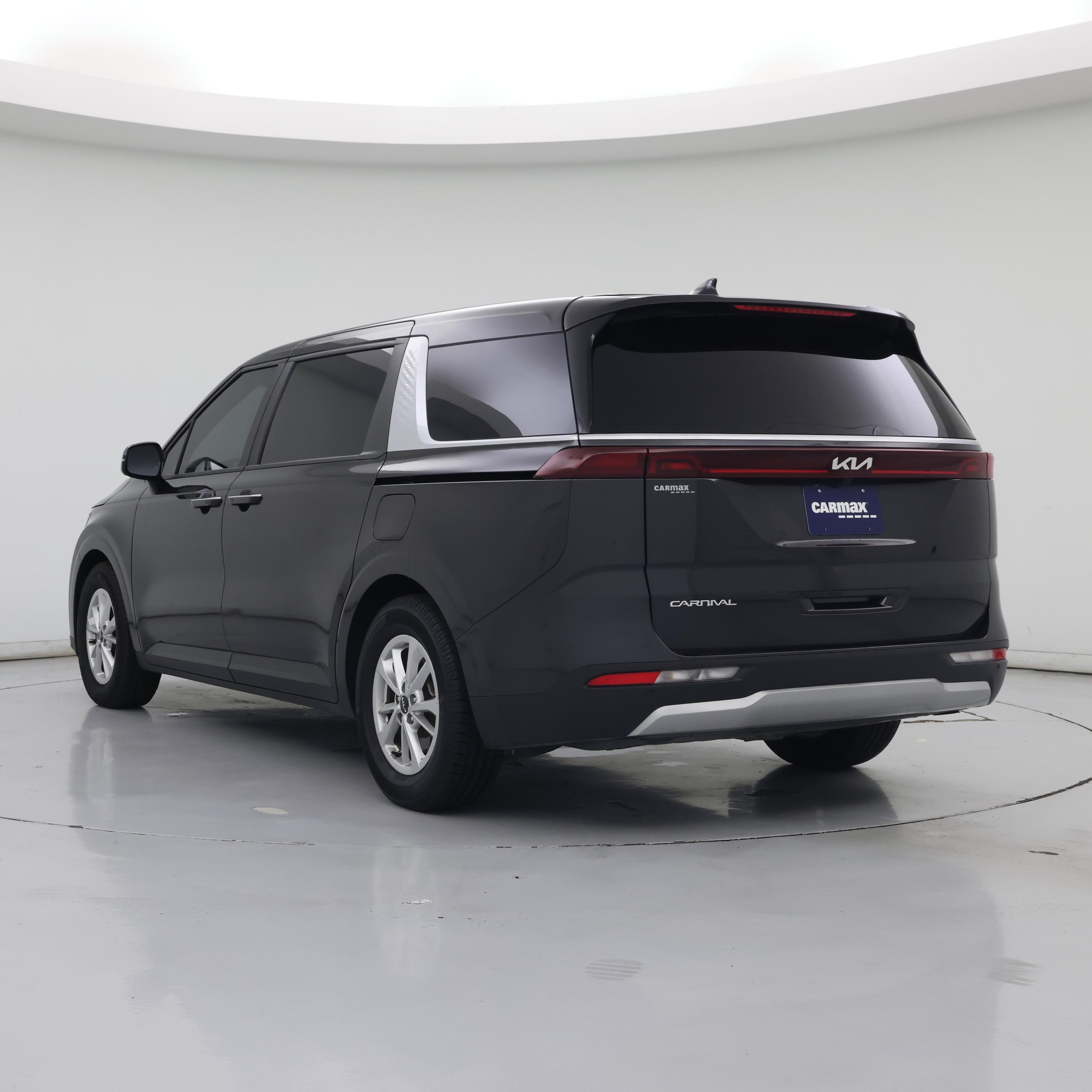 Thumbnail: 2024 Kia Carnival - 2