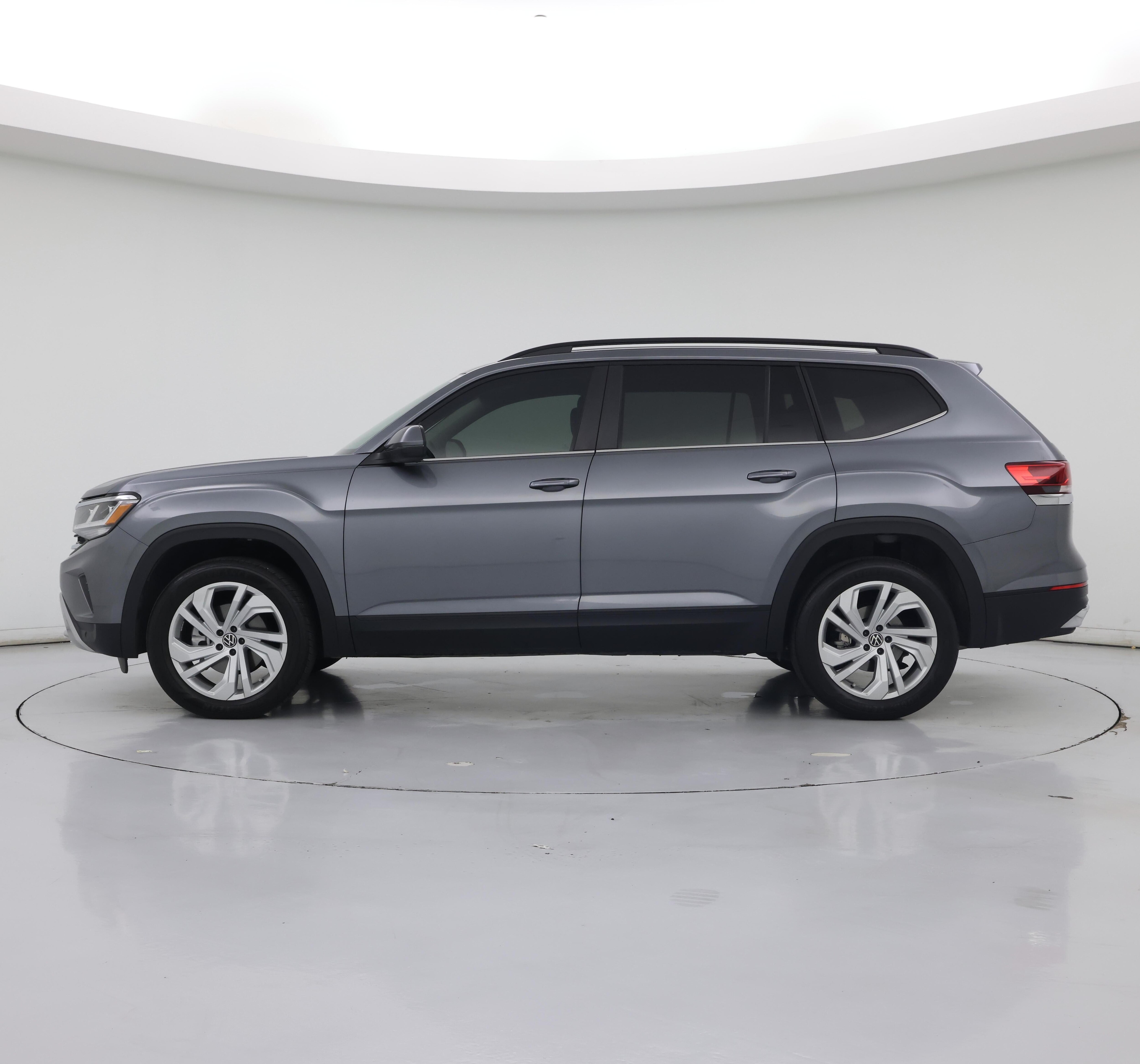 Thumbnail: 2023 Volkswagen Atlas - 3