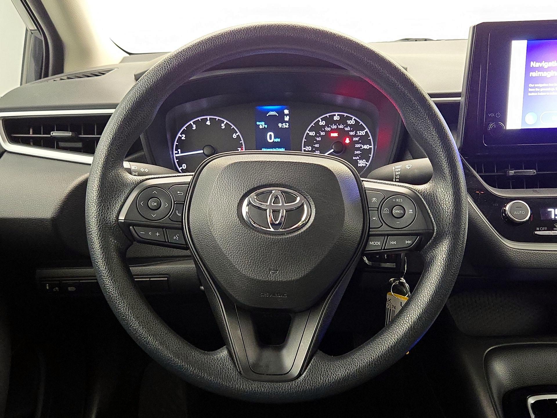 Thumbnail: 2024 Toyota Corolla - 10