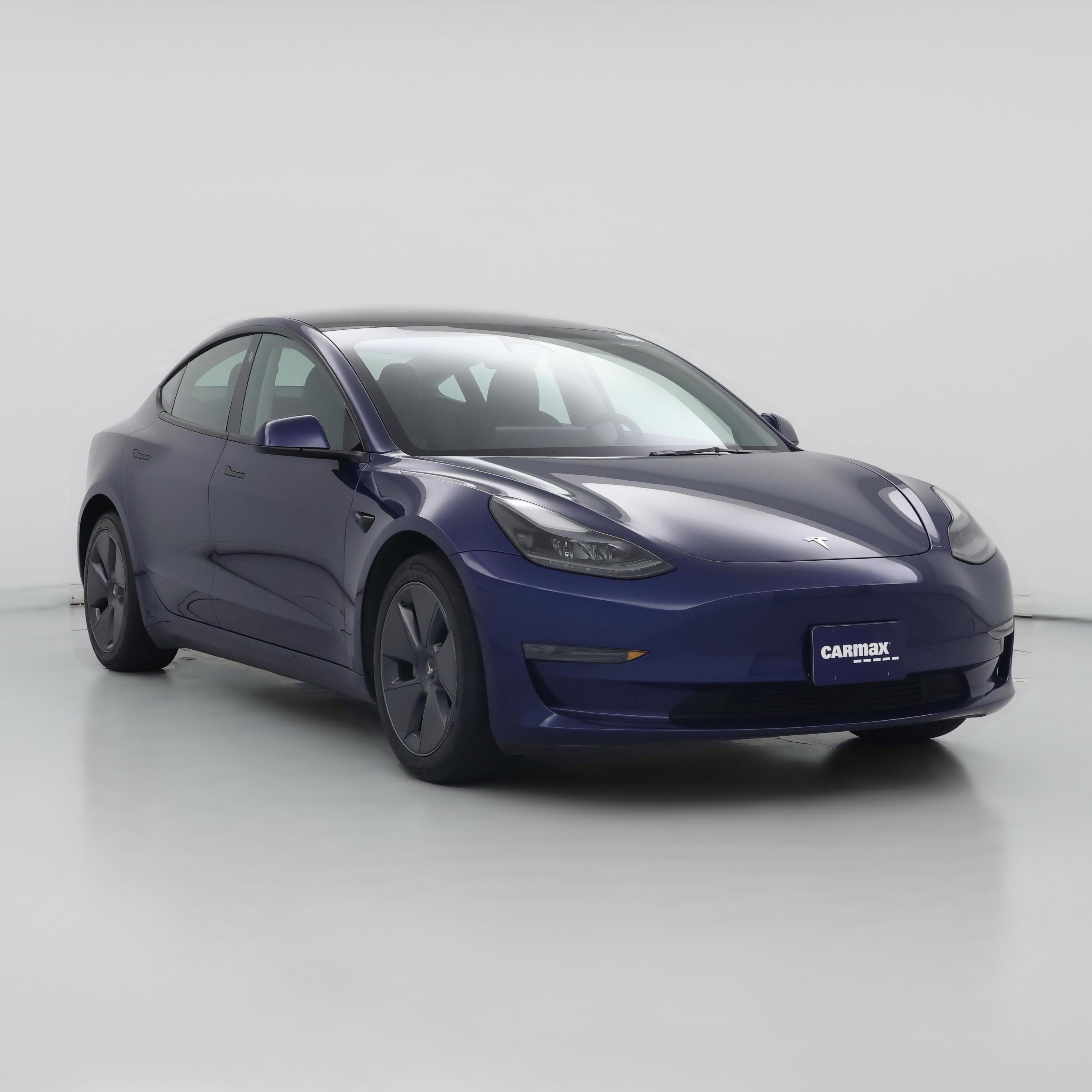 Thumbnail: 2023 Tesla Model 3 - 1
