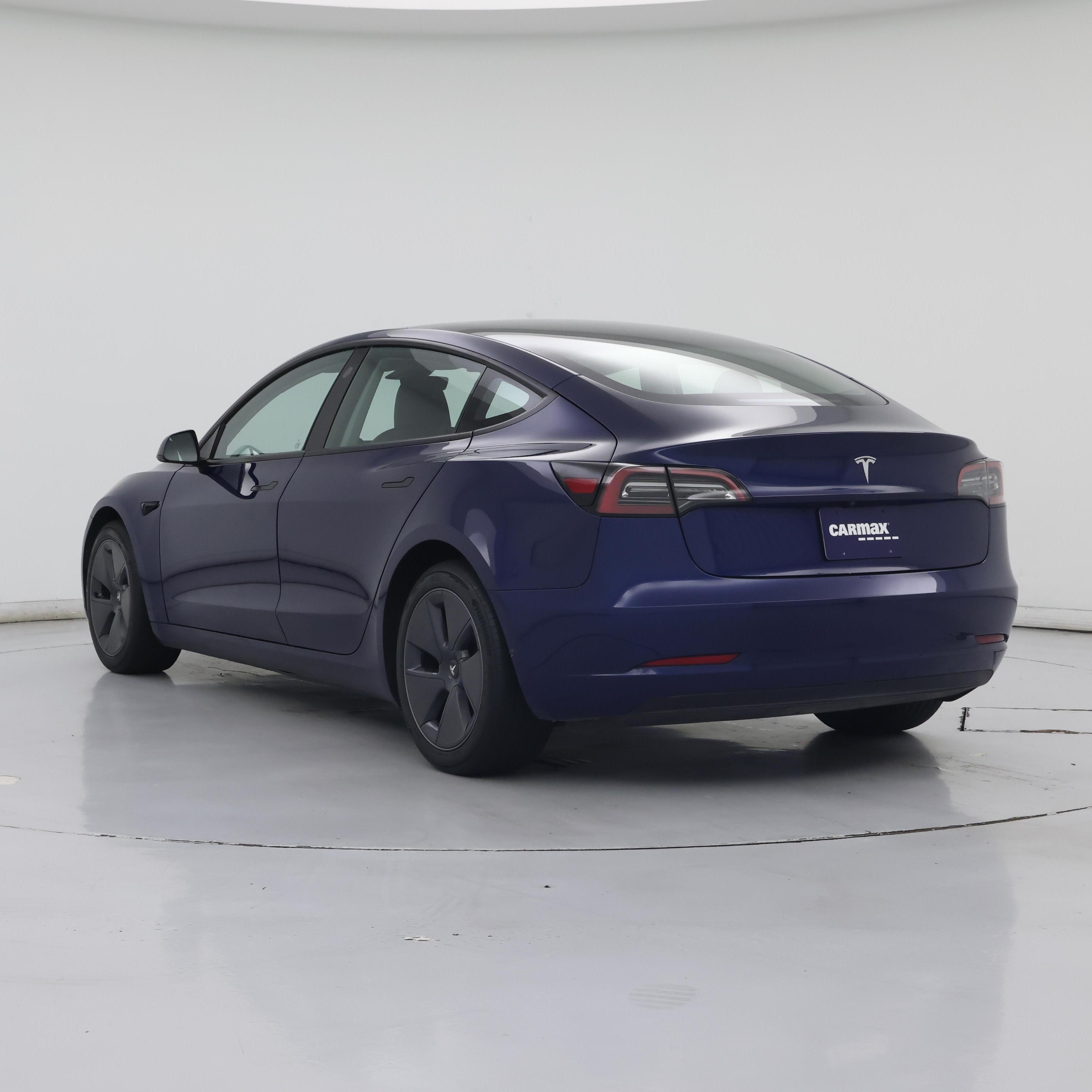 Thumbnail: 2023 Tesla Model 3 - 2