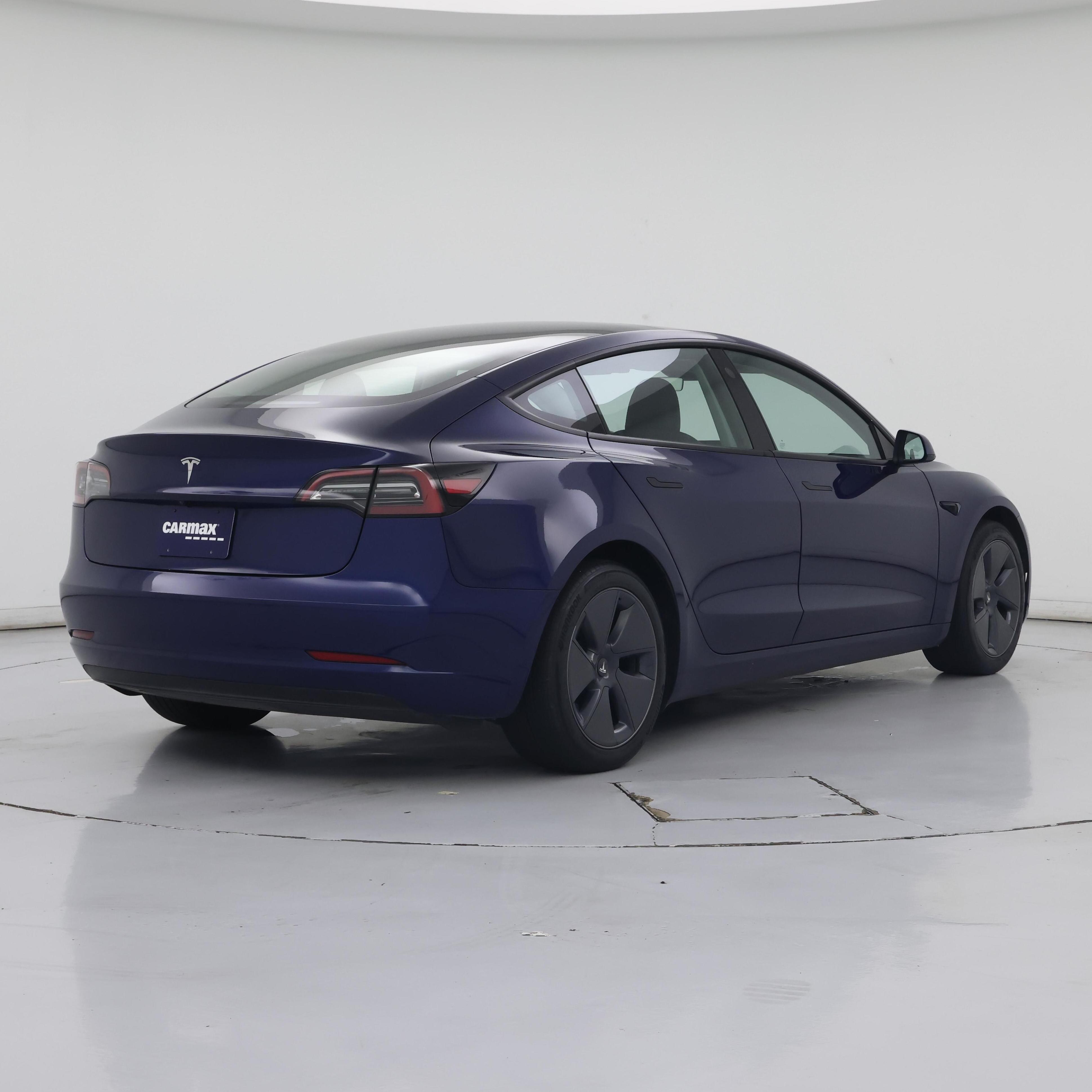 Thumbnail: 2023 Tesla Model 3 - 8