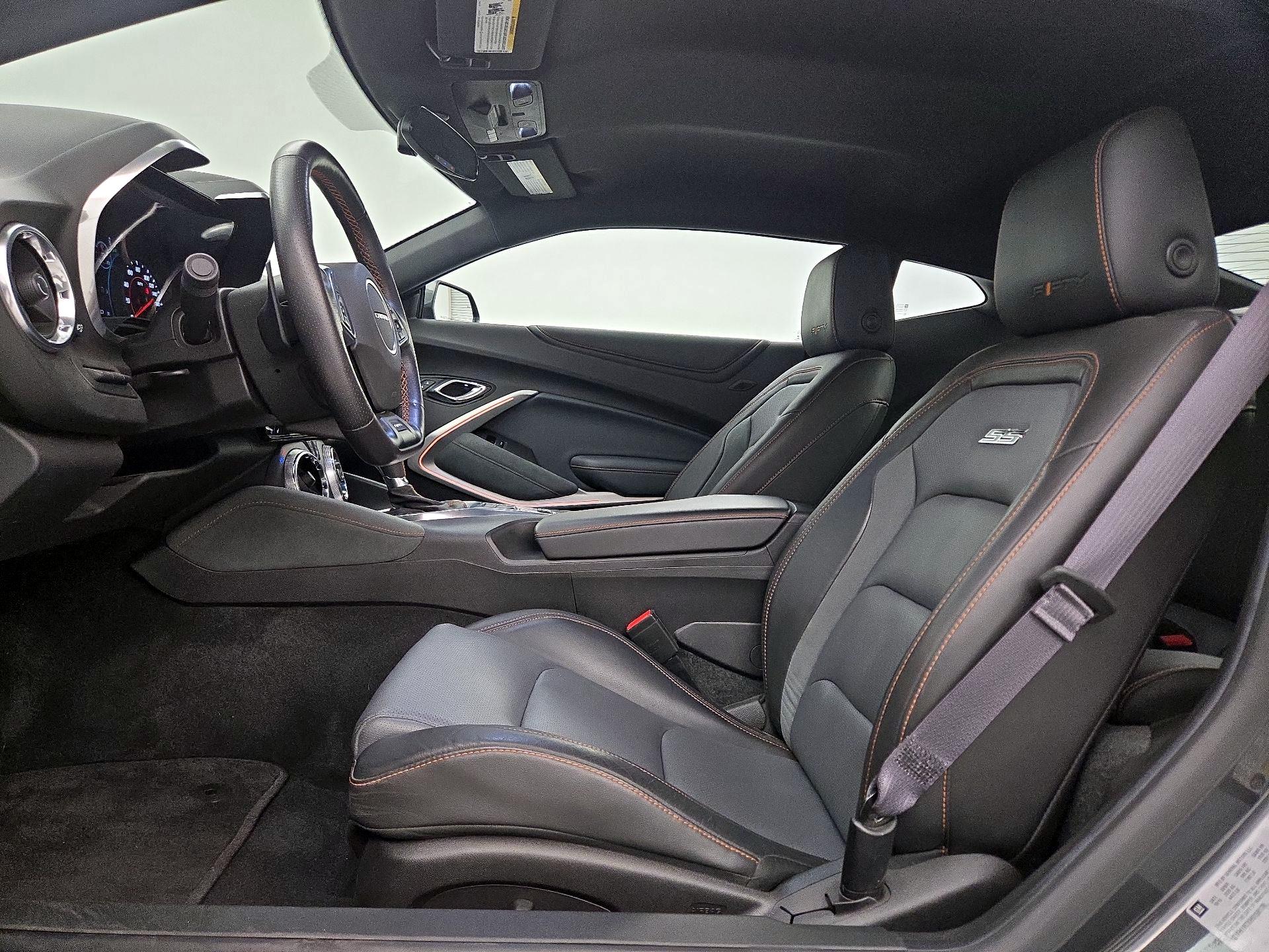 Thumbnail: 2017 Chevrolet Camaro - 11