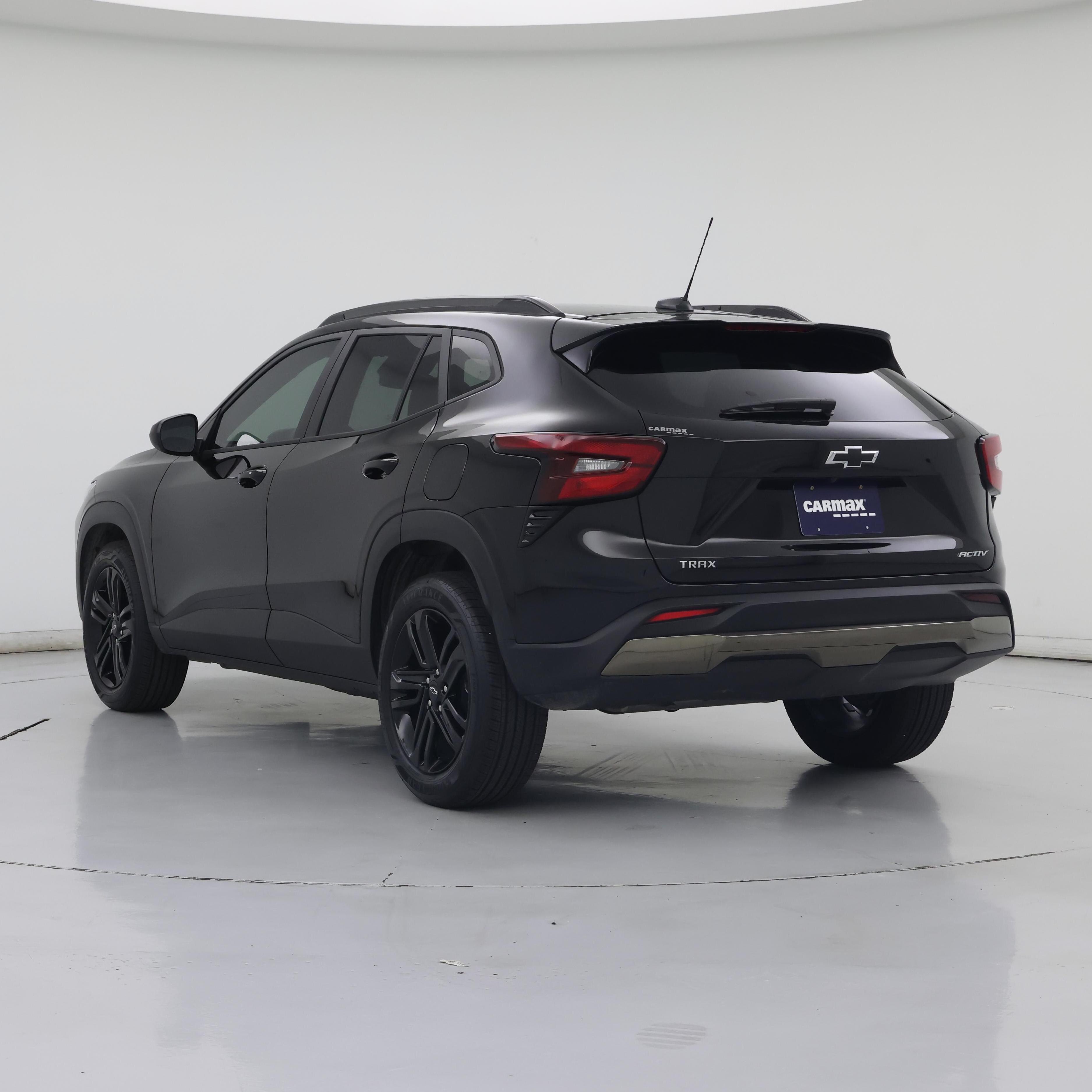 Thumbnail: 2026 Chevrolet Trax - 2