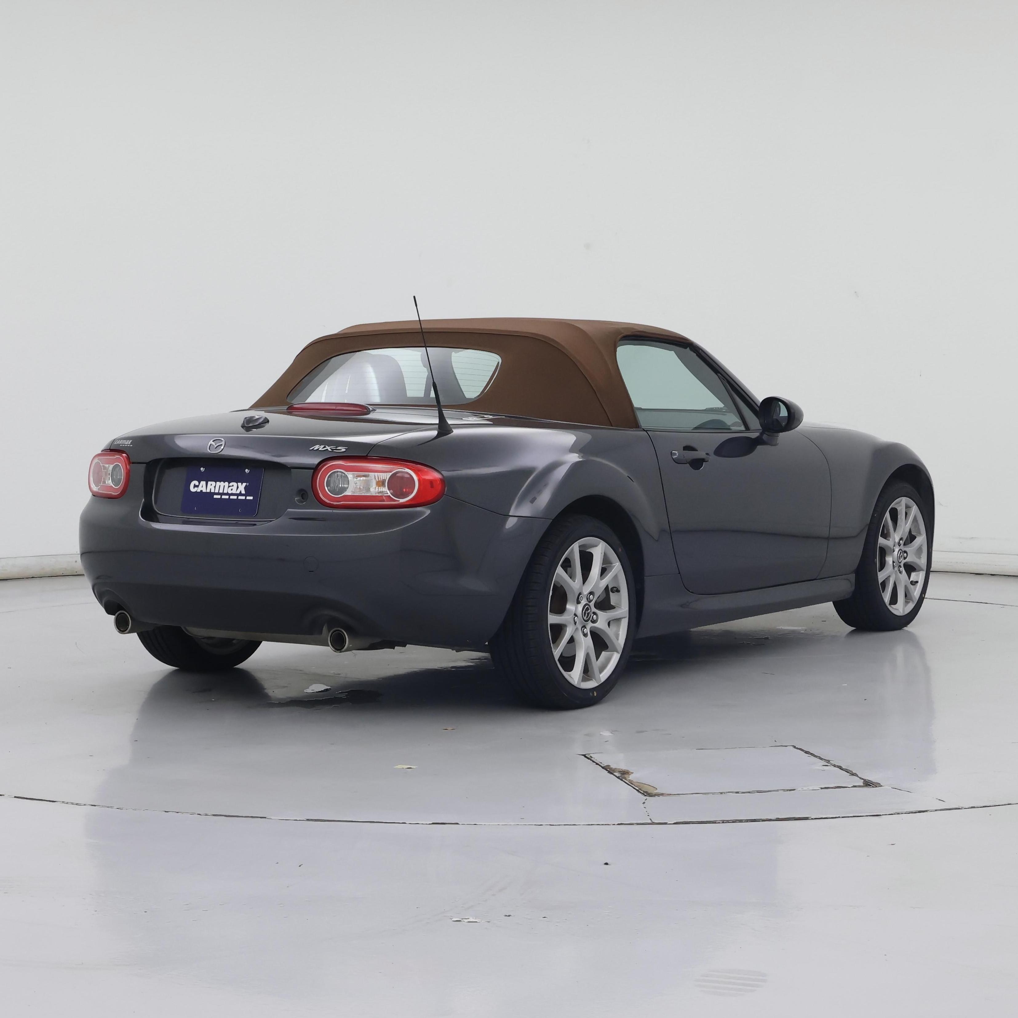 Thumbnail: 2014 Mazda MX-5 Miata - 8