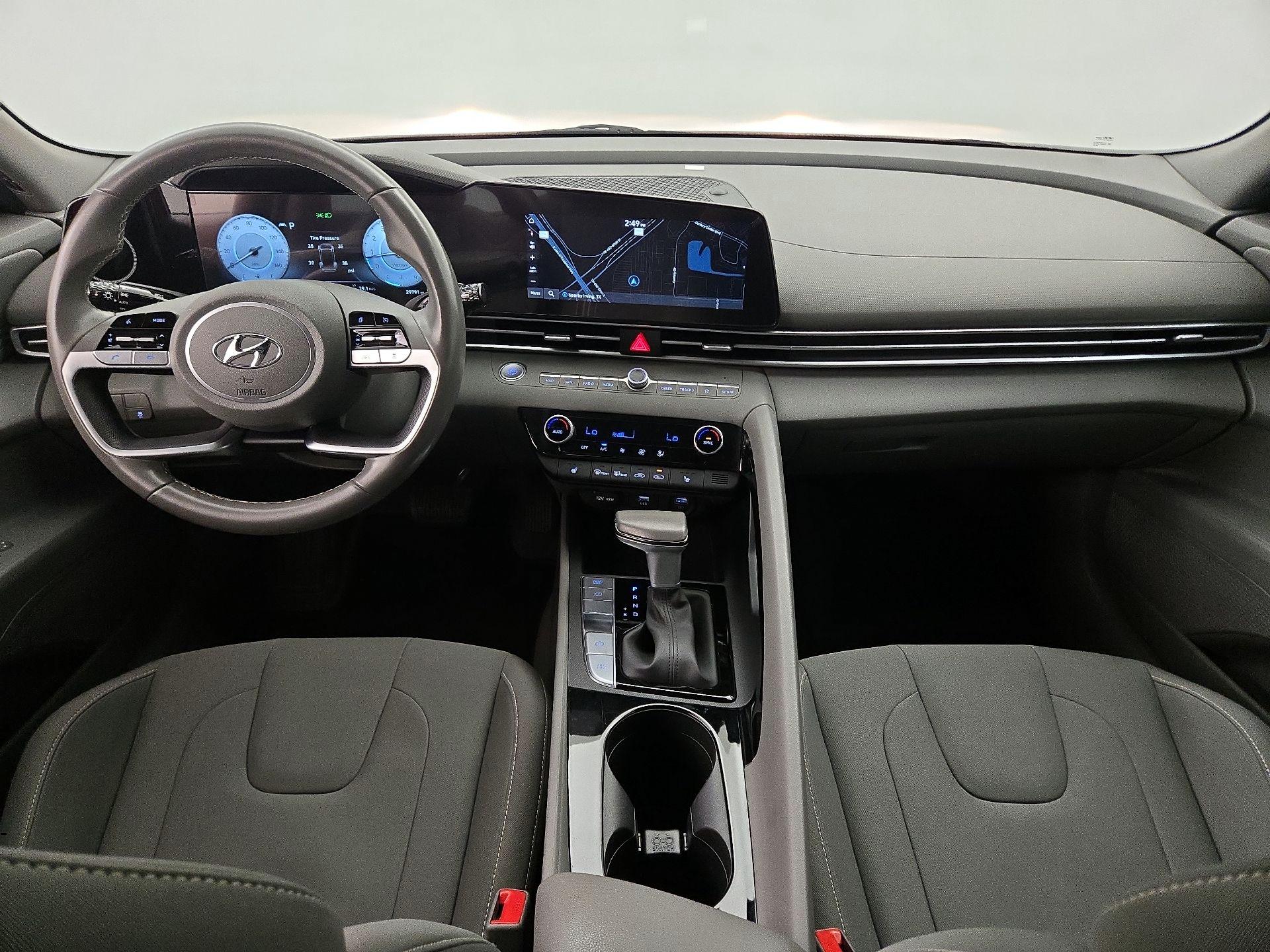 Thumbnail: 2023 Hyundai Elantra - 9