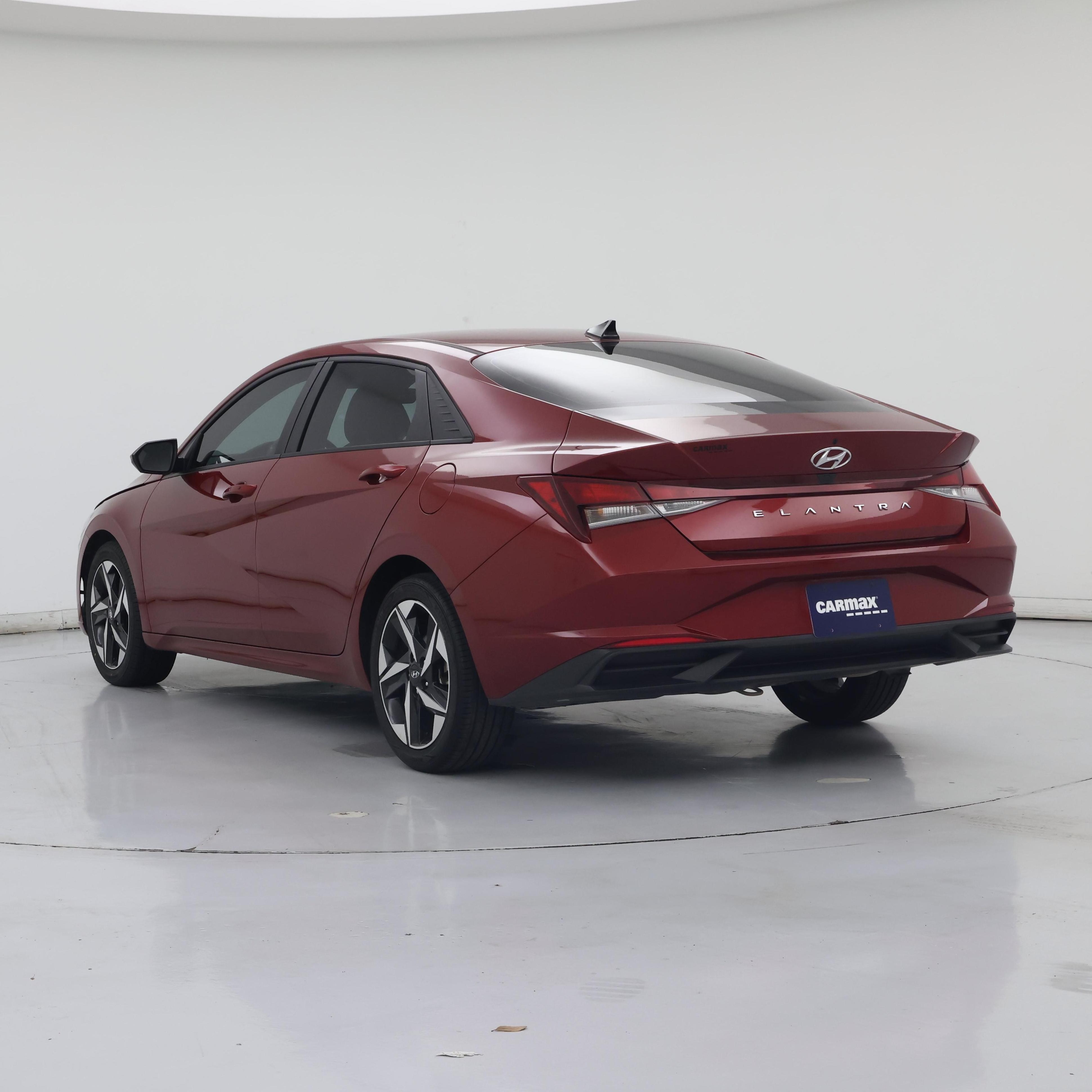 Thumbnail: 2023 Hyundai Elantra - 2