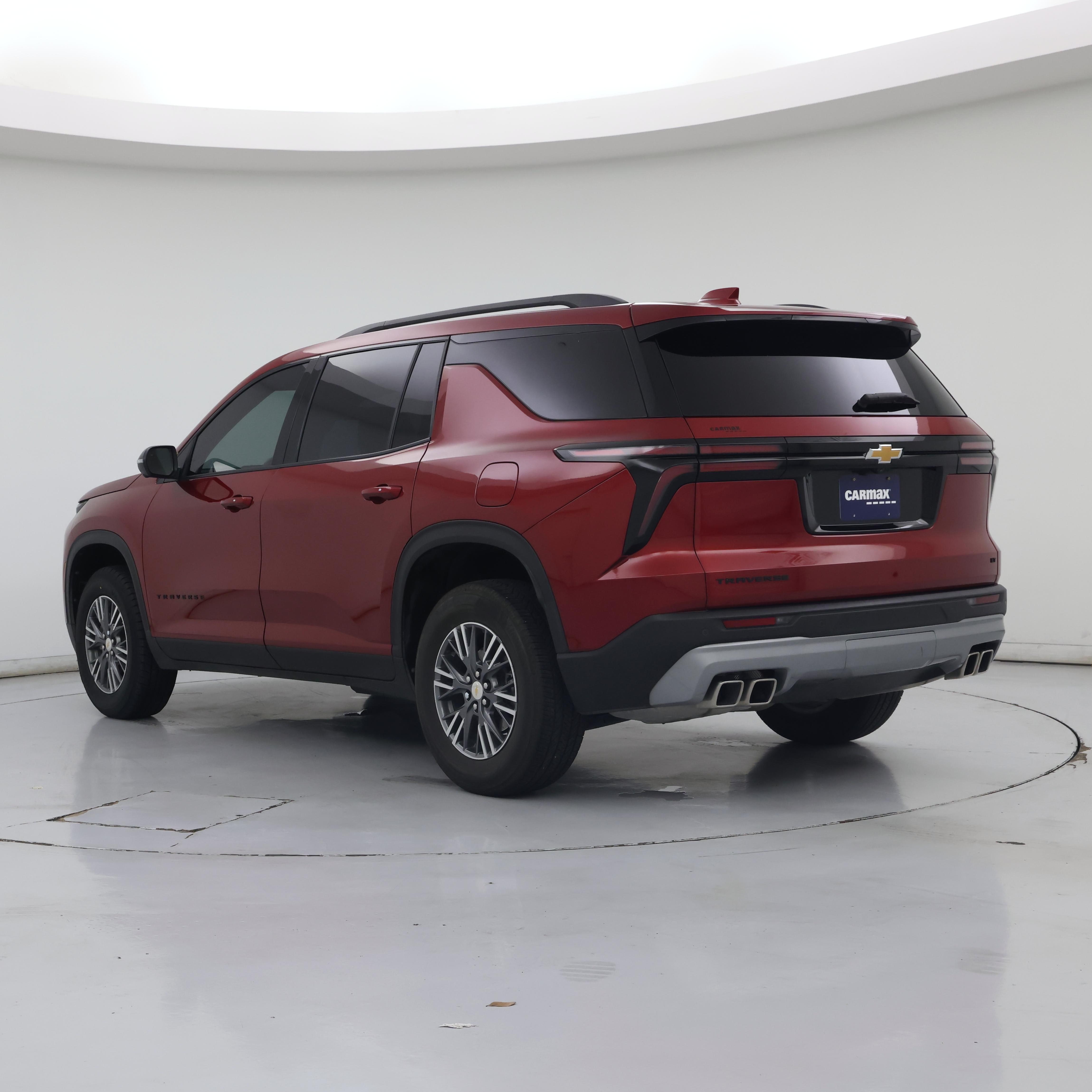 Thumbnail: 2024 Chevrolet Traverse - 2