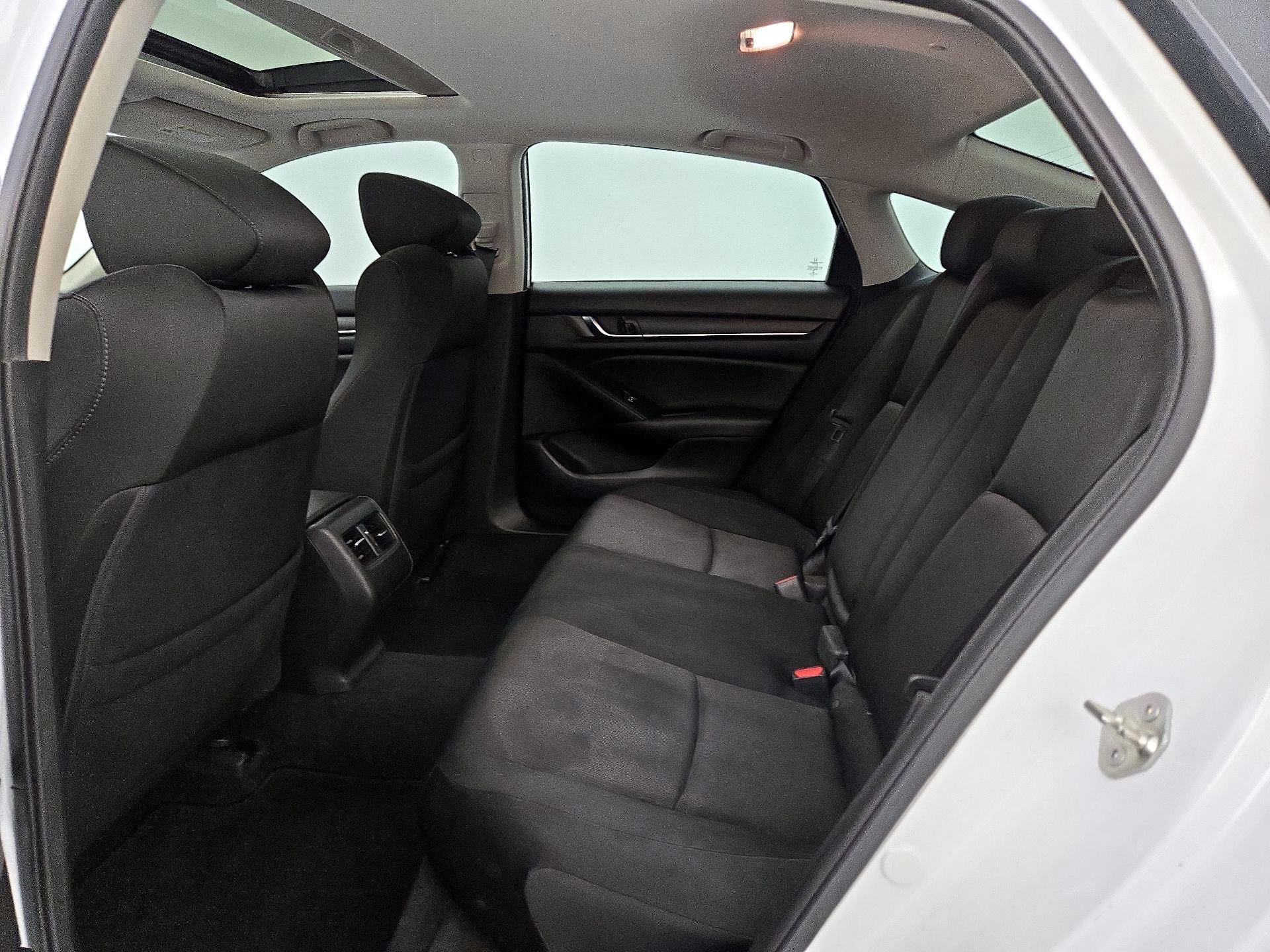 Thumbnail: 2019 Honda Accord - 20
