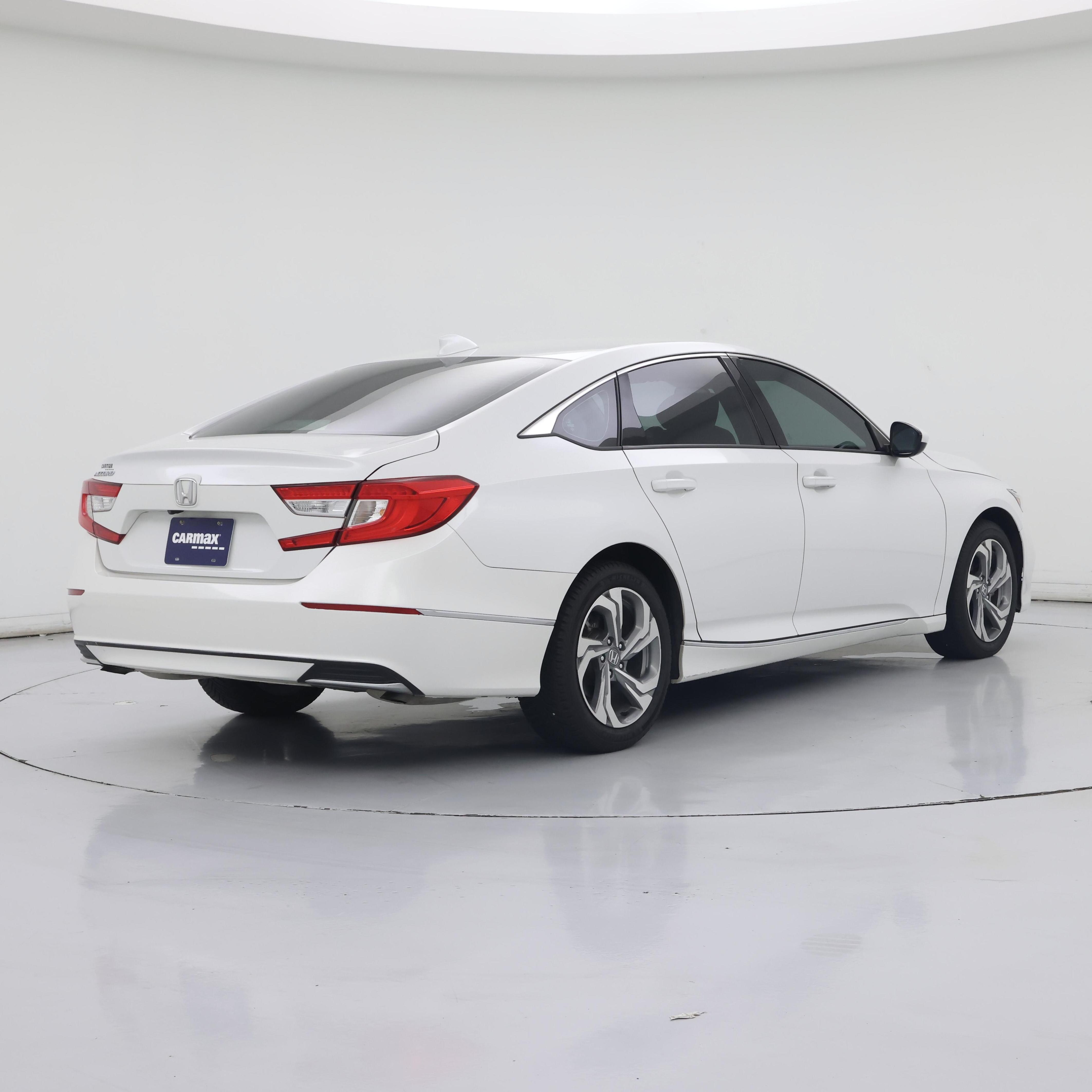 Thumbnail: 2019 Honda Accord - 8