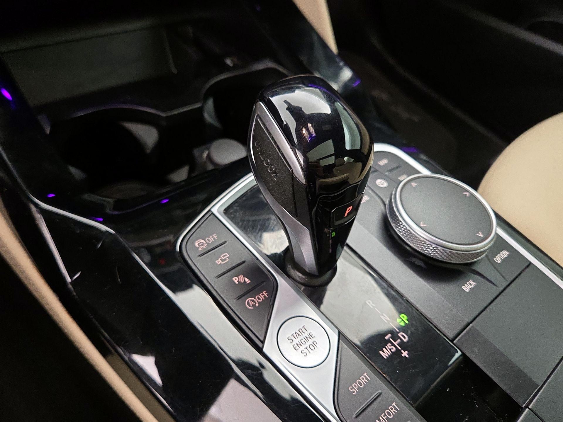 Thumbnail: 2023 BMW X4 - 18