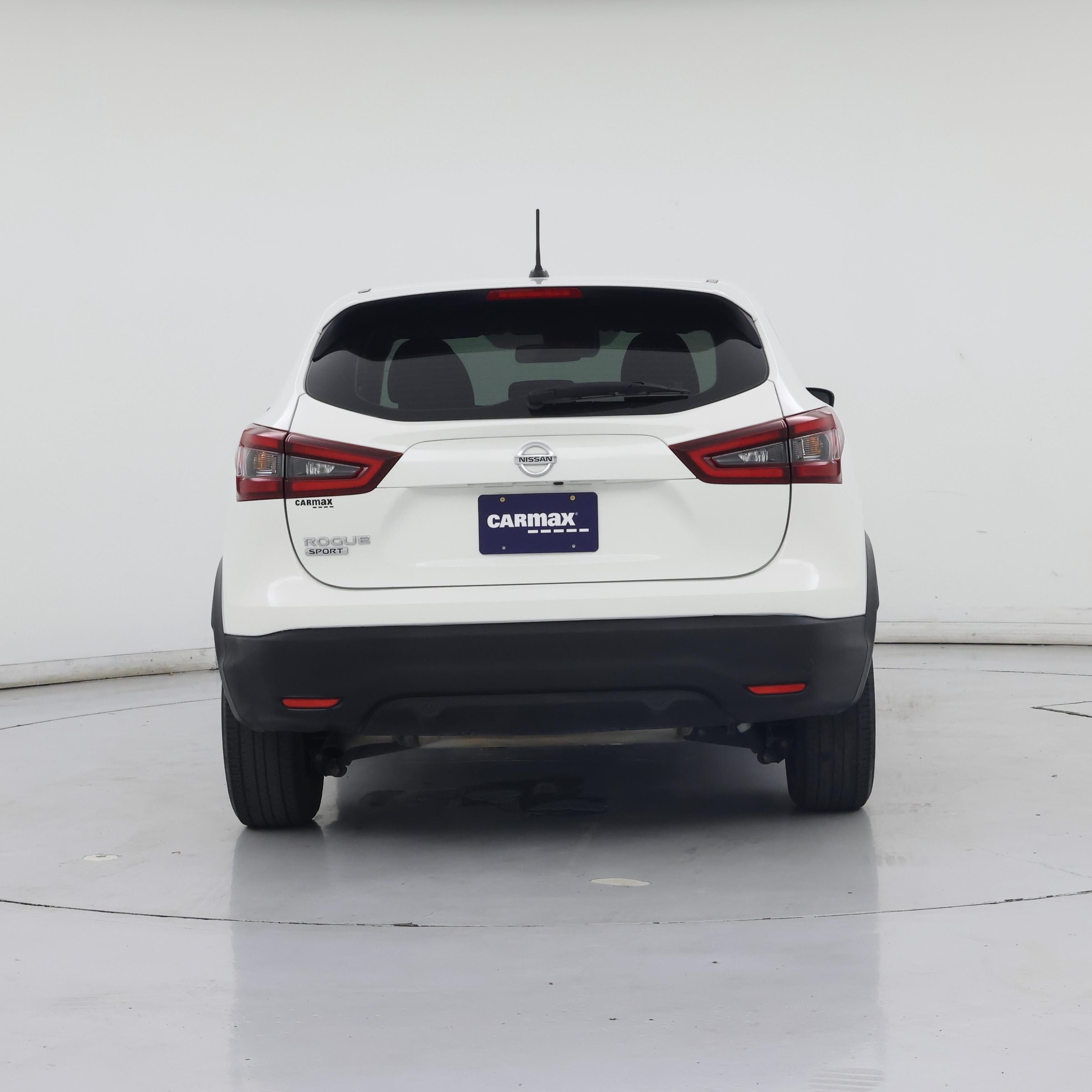 Thumbnail: 2020 Nissan Rogue Sport - 6